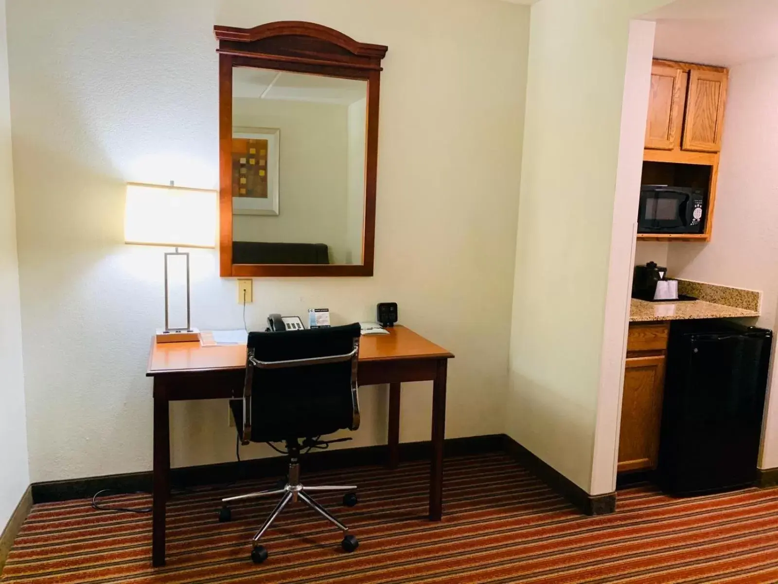 TV/Entertainment Center in Country Inn & Suites by Radisson, Alpharetta, GA