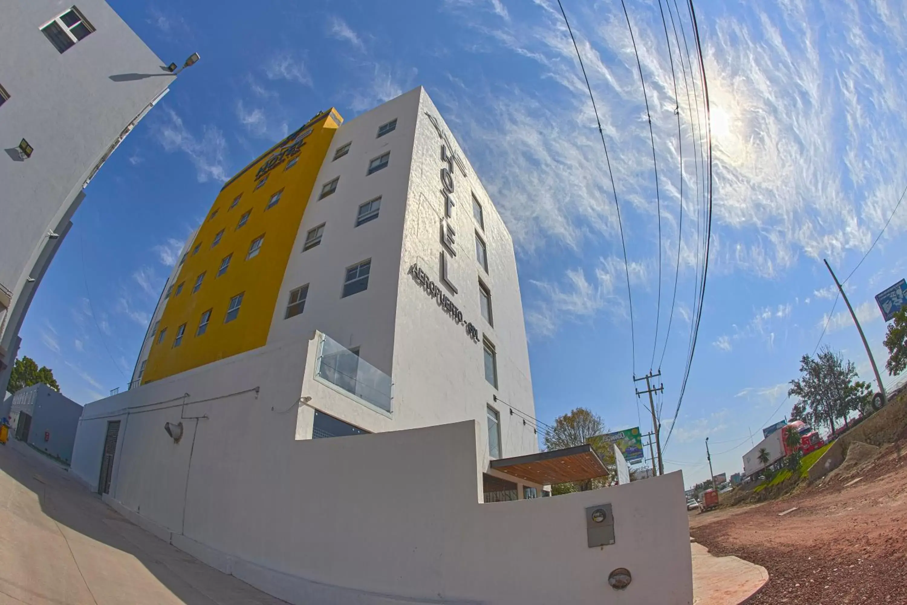 Property Building in Hotel ANB Aeropuerto Guadalajara