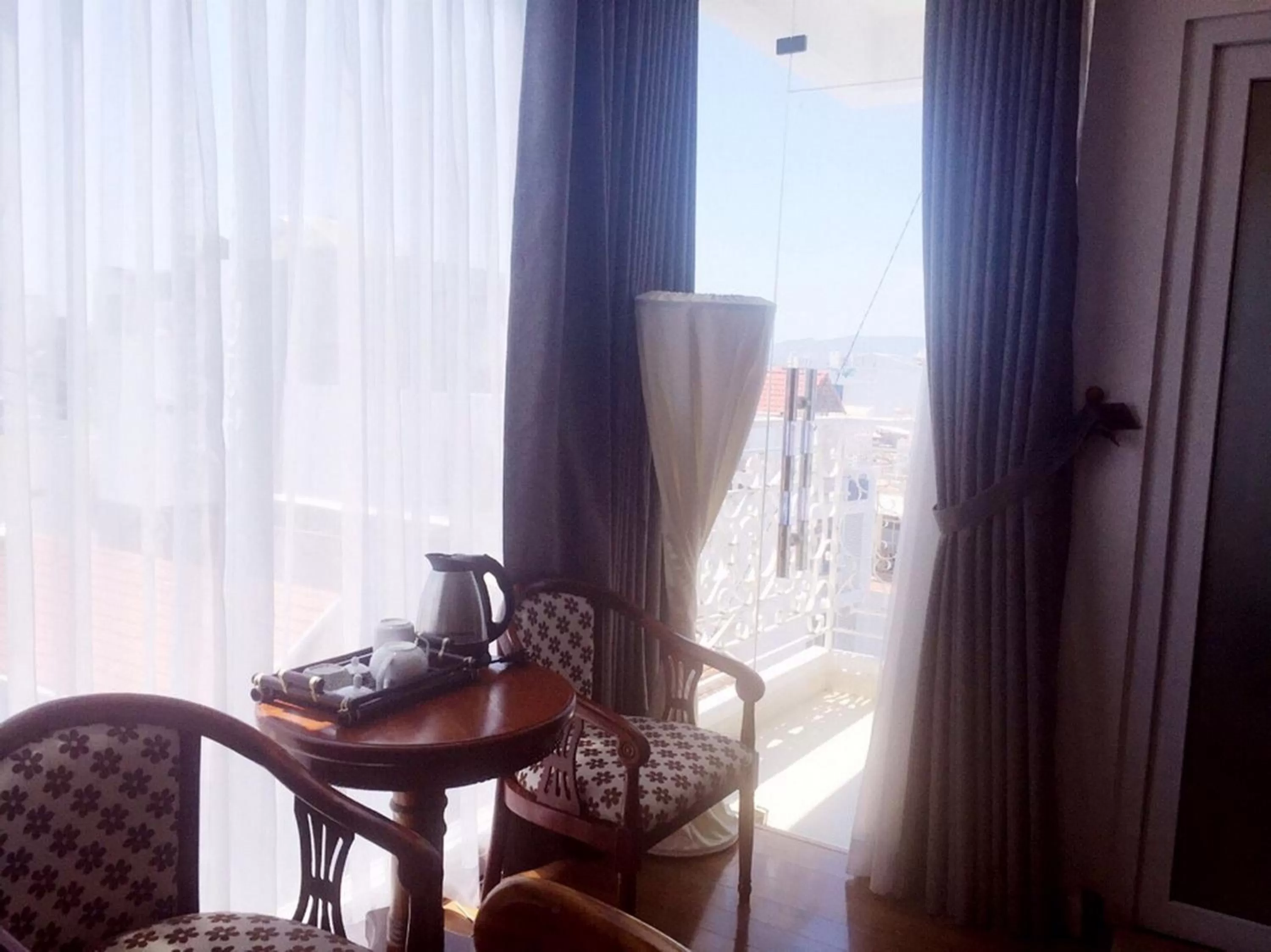 Day in Rex Hotel & Apartment