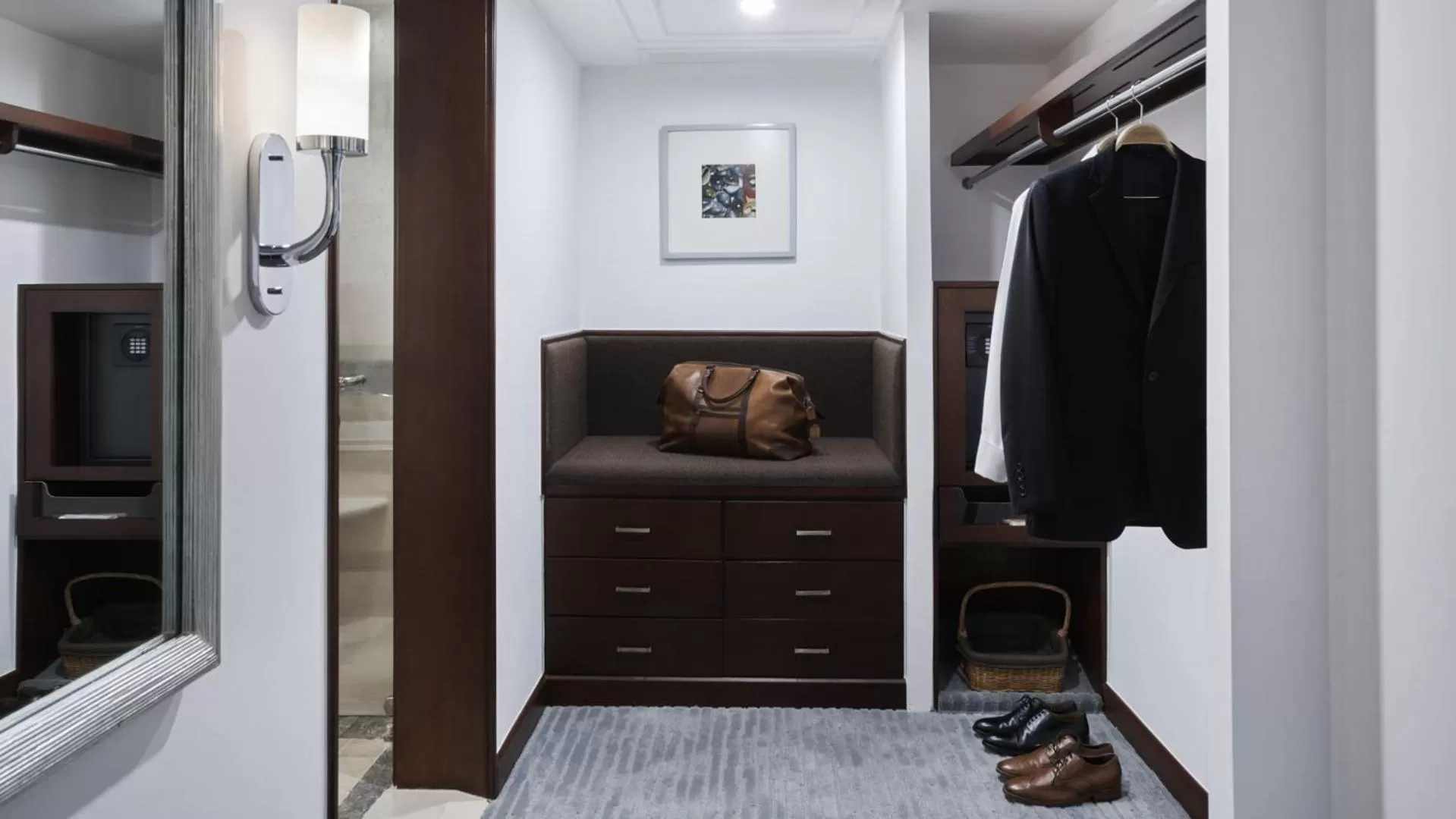 wardrobe in The Peninsula Manila