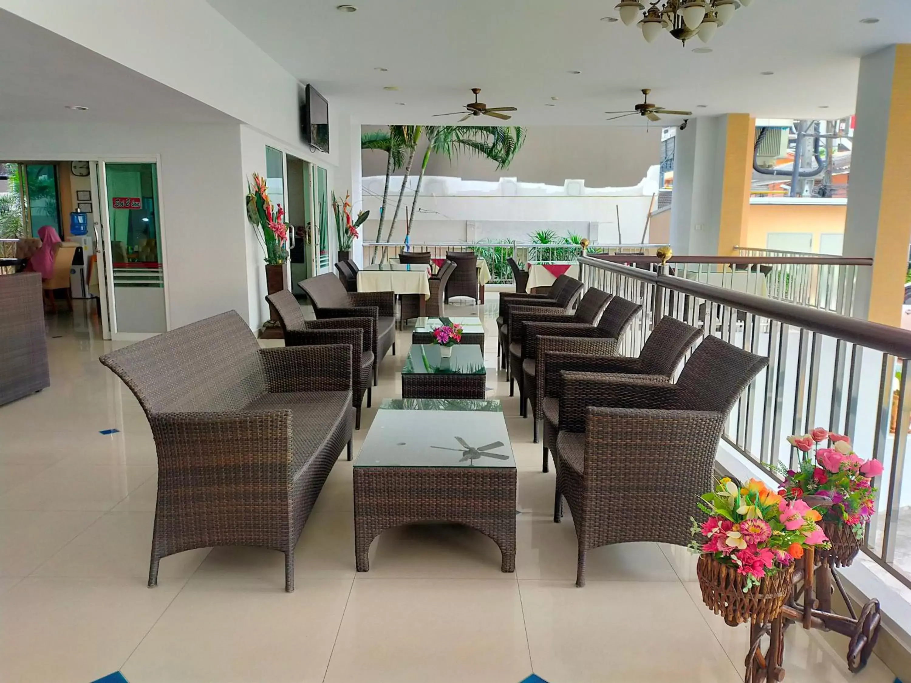 Restaurant/places to eat in soi2inn Restaurant/places to eat in soi2inn