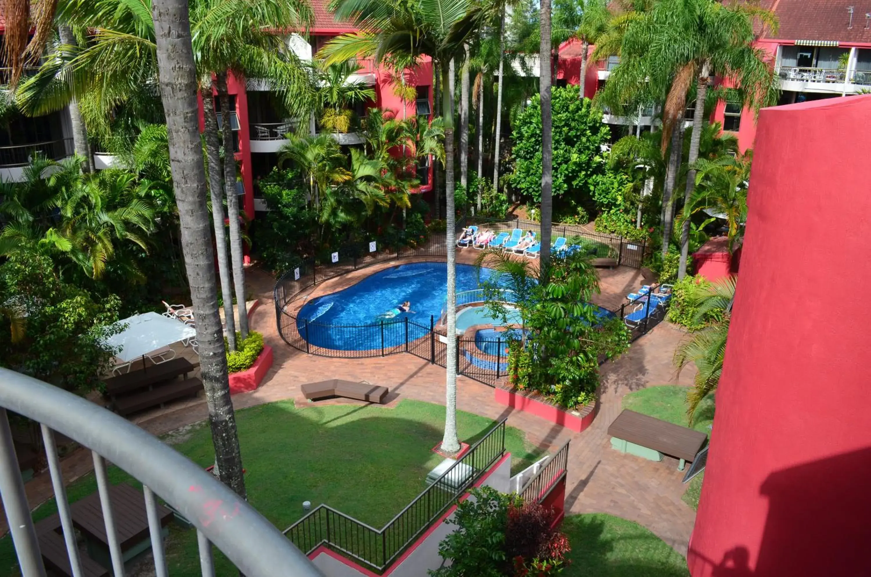 Swimming pool, Pool View in Enderley Gardens Resort
