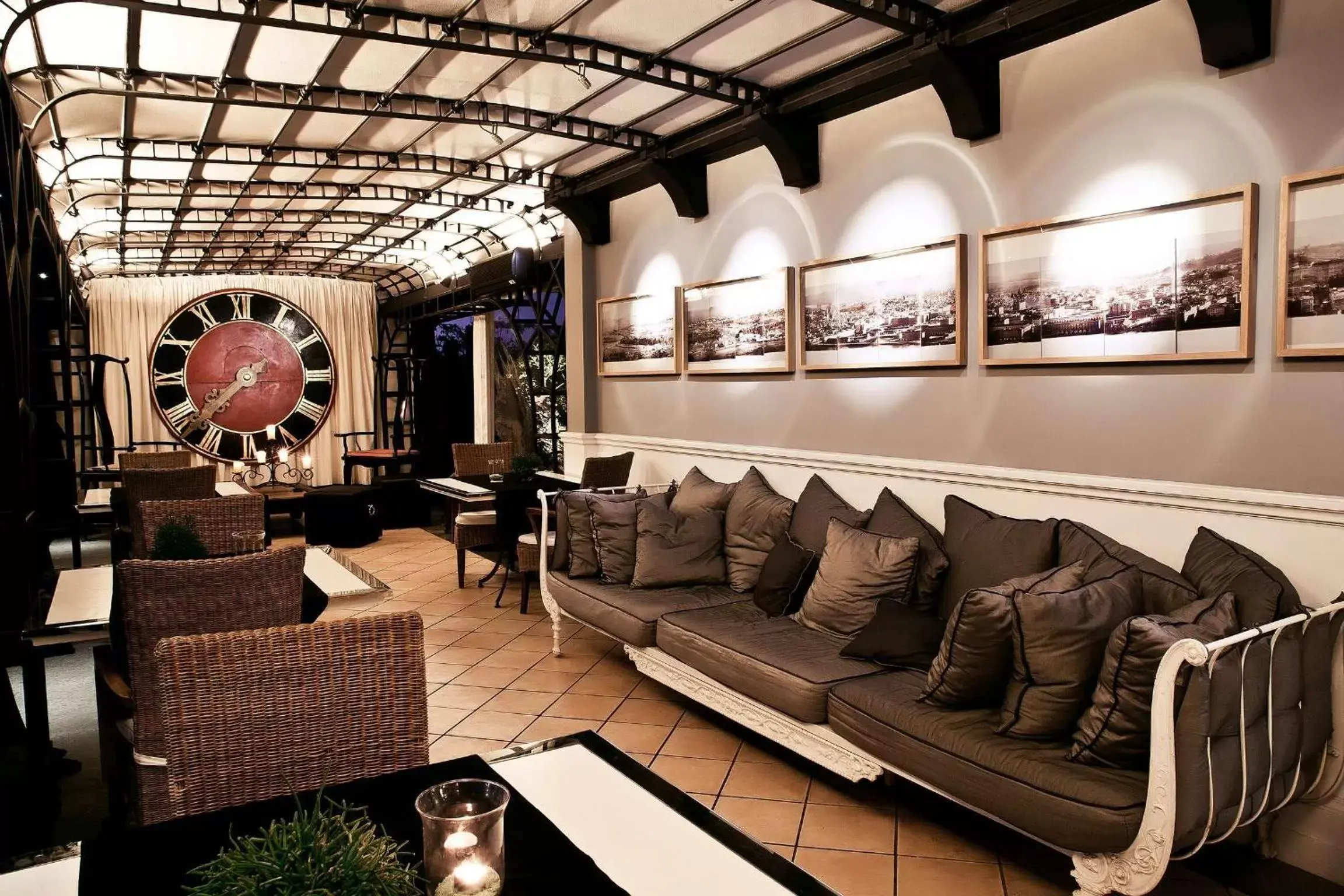 Lounge or bar, Seating Area in Hotel Isa
