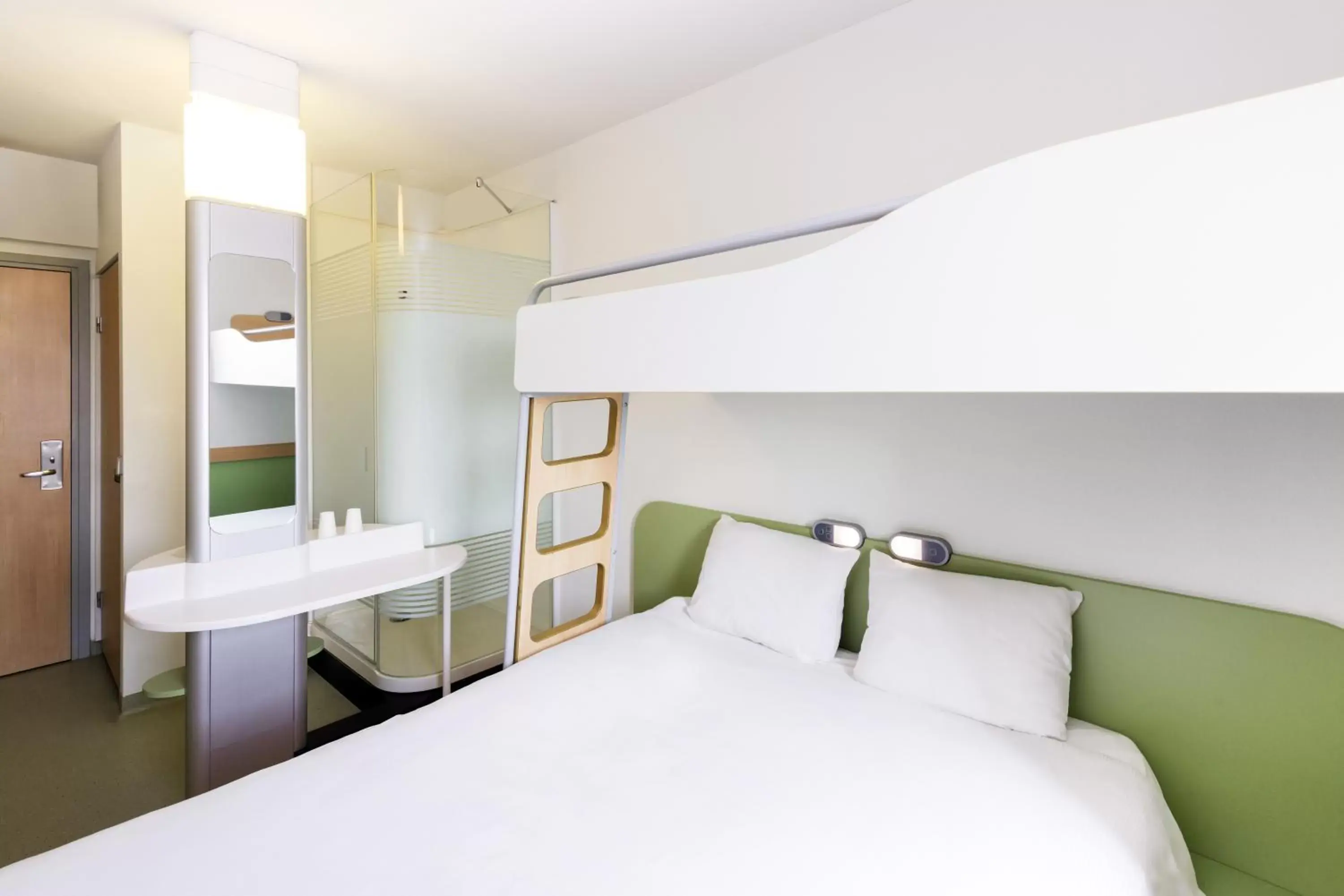 bunk bed, Bed in ibis Budget Luxembourg Sud