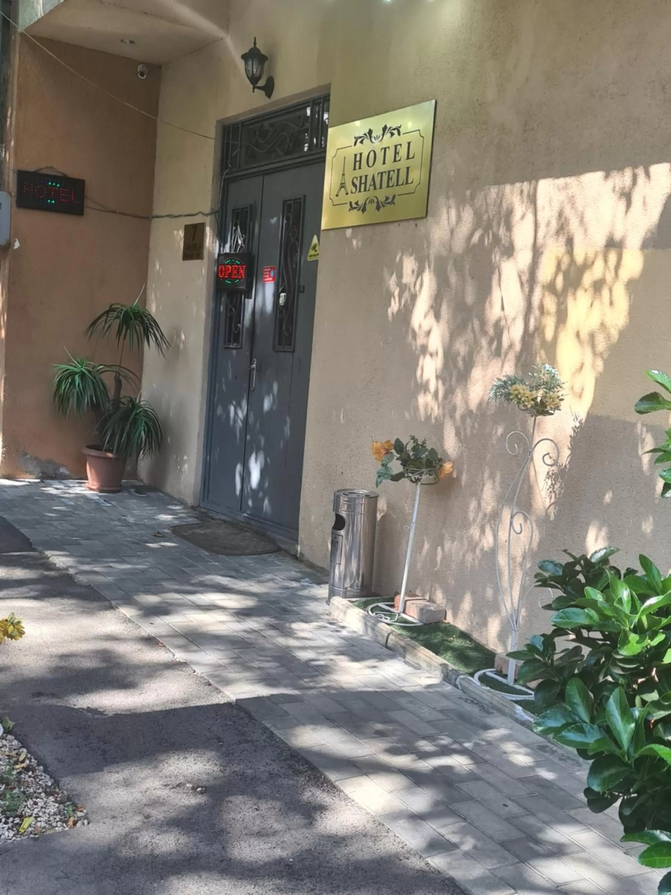 Facade/entrance in Shatell