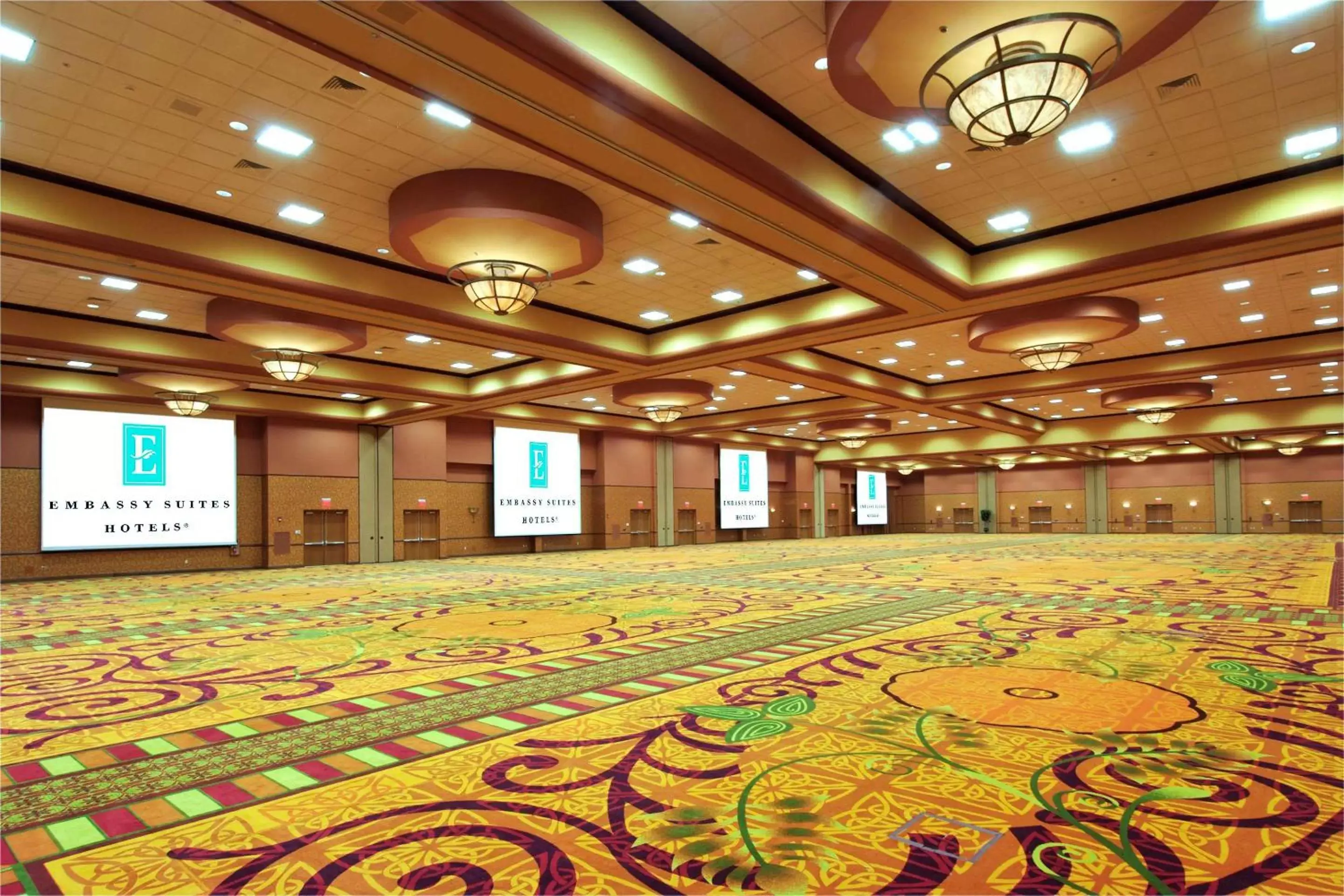 Meeting/conference room in Embassy Suites Omaha- La Vista/ Hotel & Conference Center