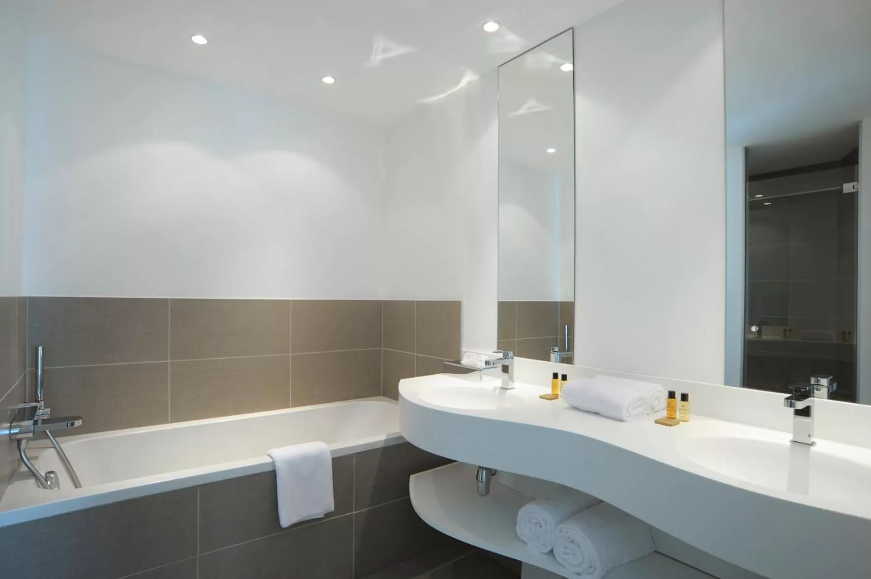 Bathroom in L’Échappée Belle