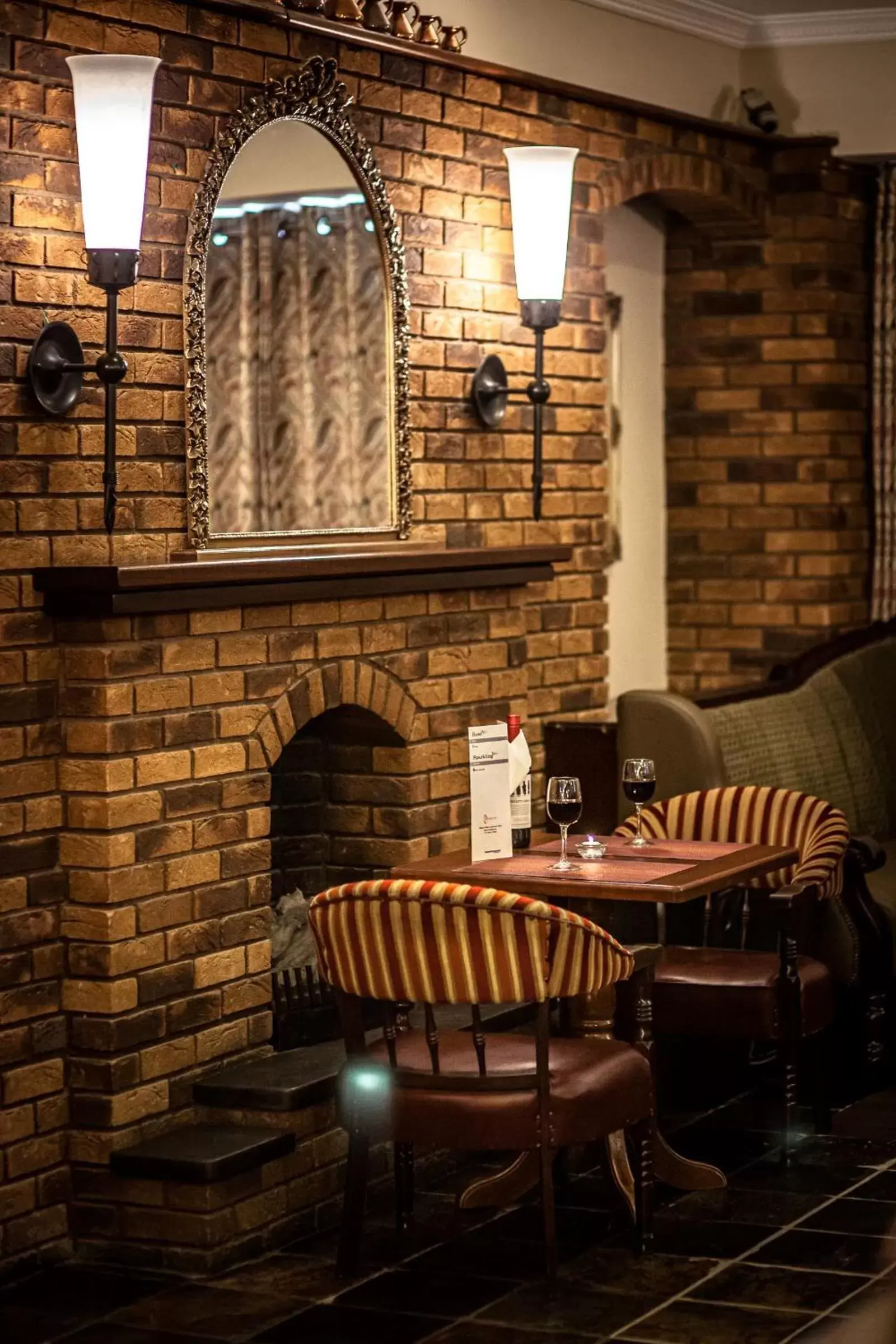 Lounge or bar in Gullane's Hotel