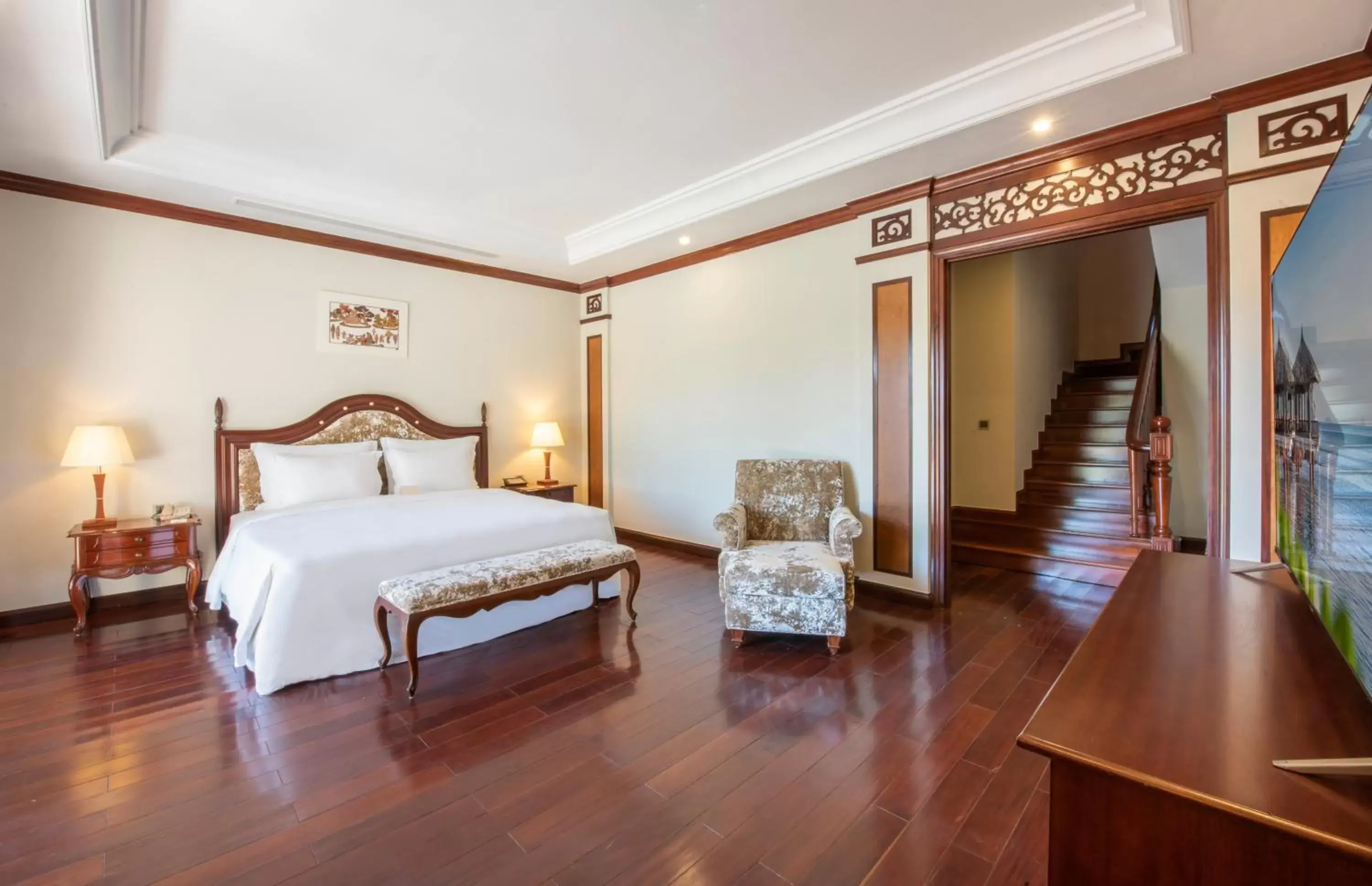 Bedroom, Bed in Vinpearl Luxury Nha Trang
