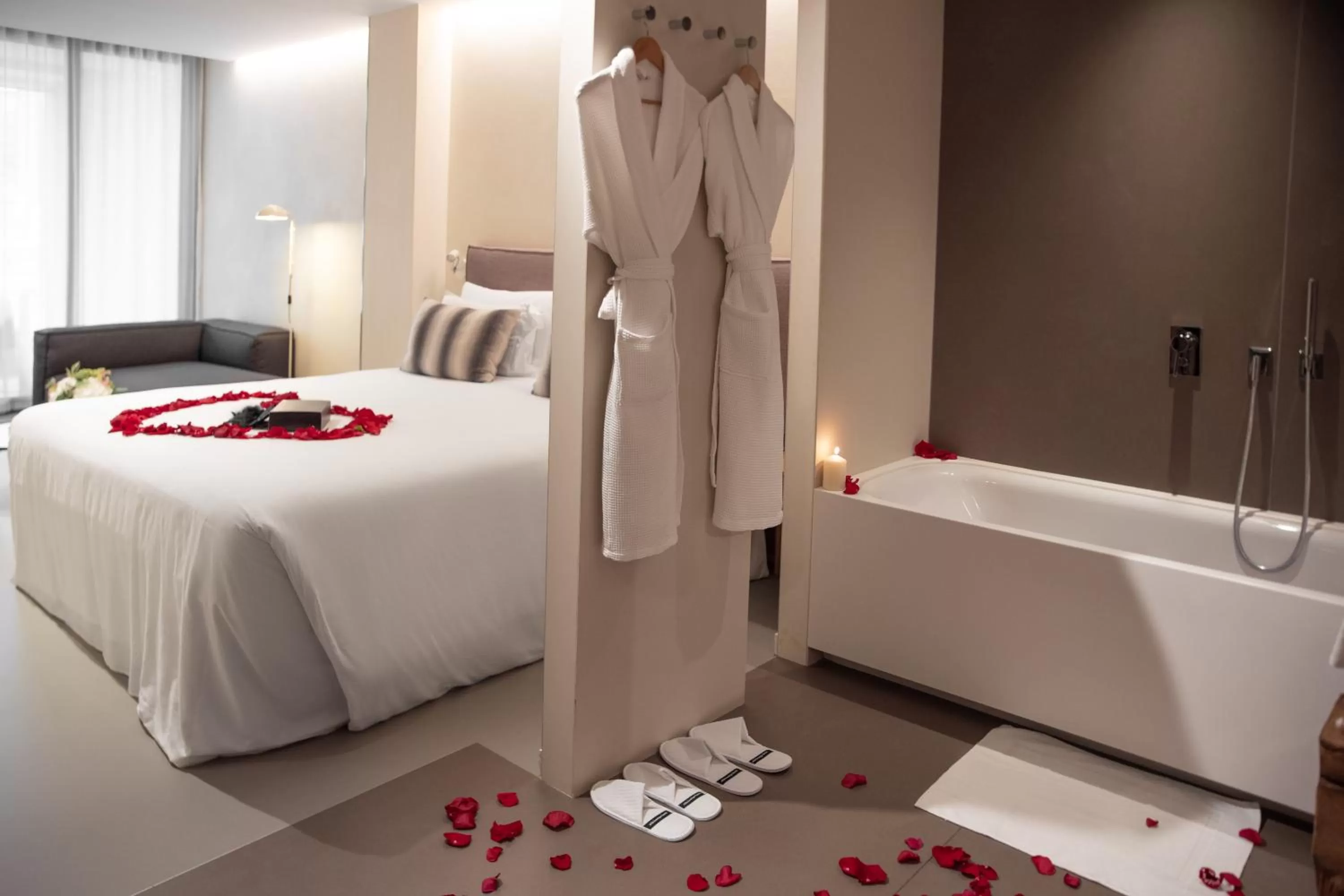 Photo of the whole room, Bed in Ohla Eixample