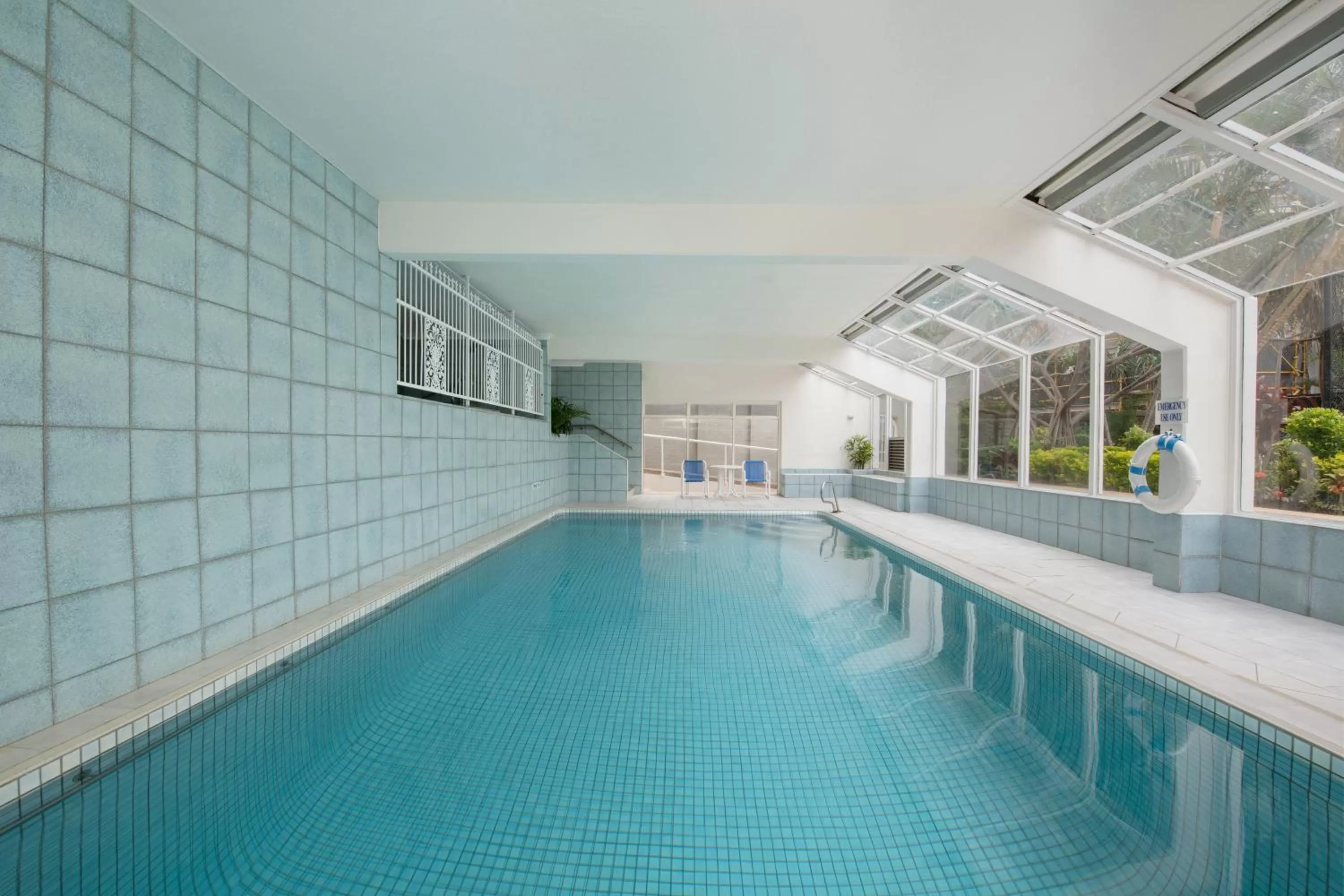 Swimming pool in BreakFree Beachpoint