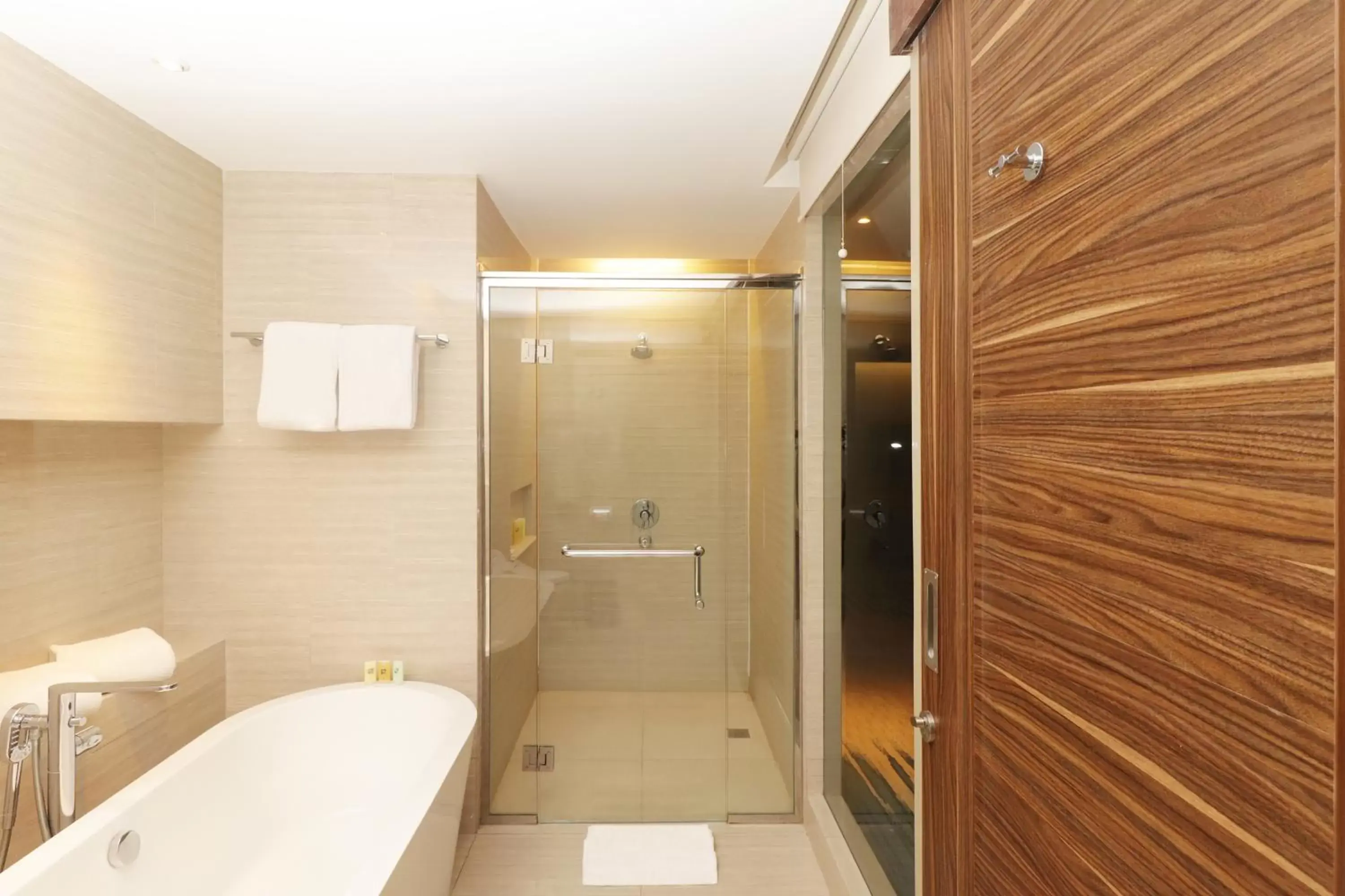 Shower, Bathroom in Swiss-Belhotel Cirebon