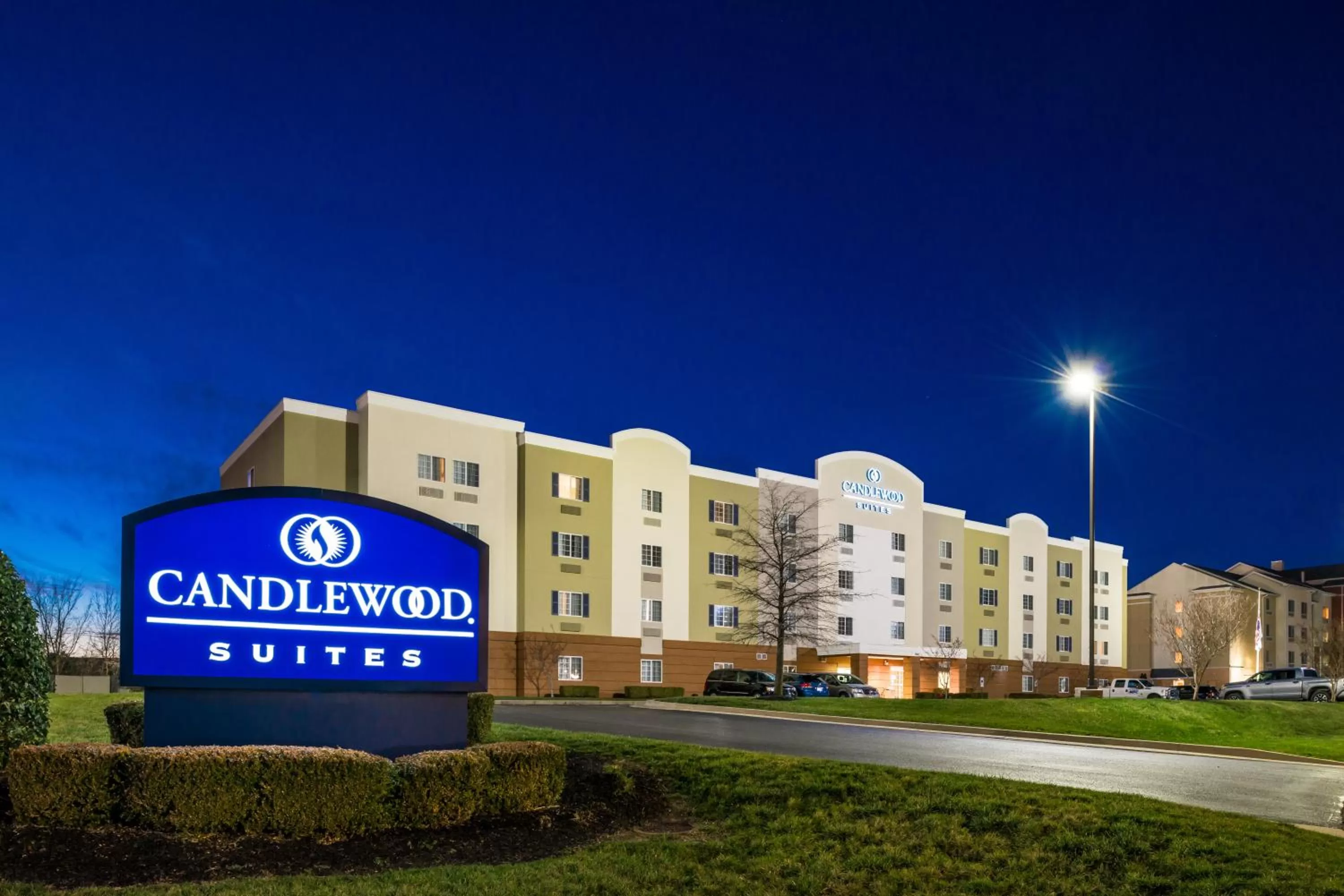 Property building in Candlewood Suites Paducah by IHG