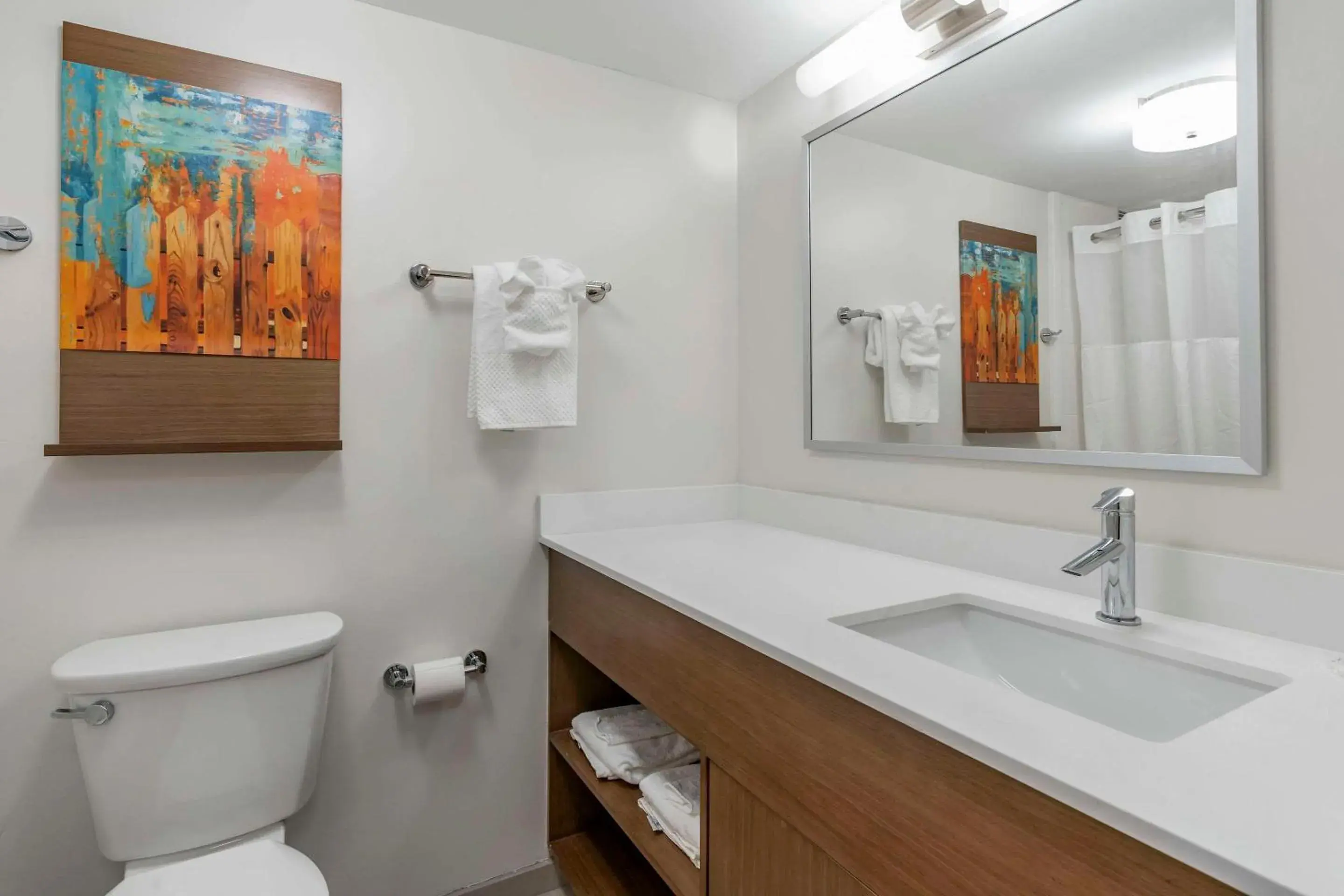 Bedroom, Bathroom in MainStay Suites Lexington I-75