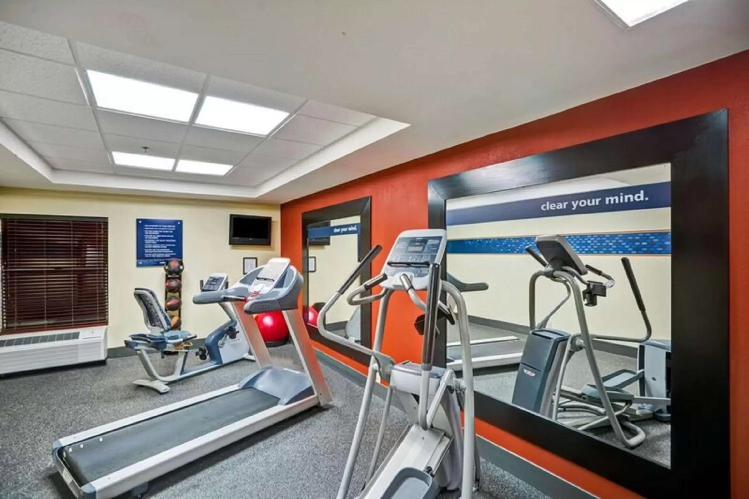 Fitness centre/facilities, Fitness Center/Facilities in Hampton Inn Albany-Wolf Road