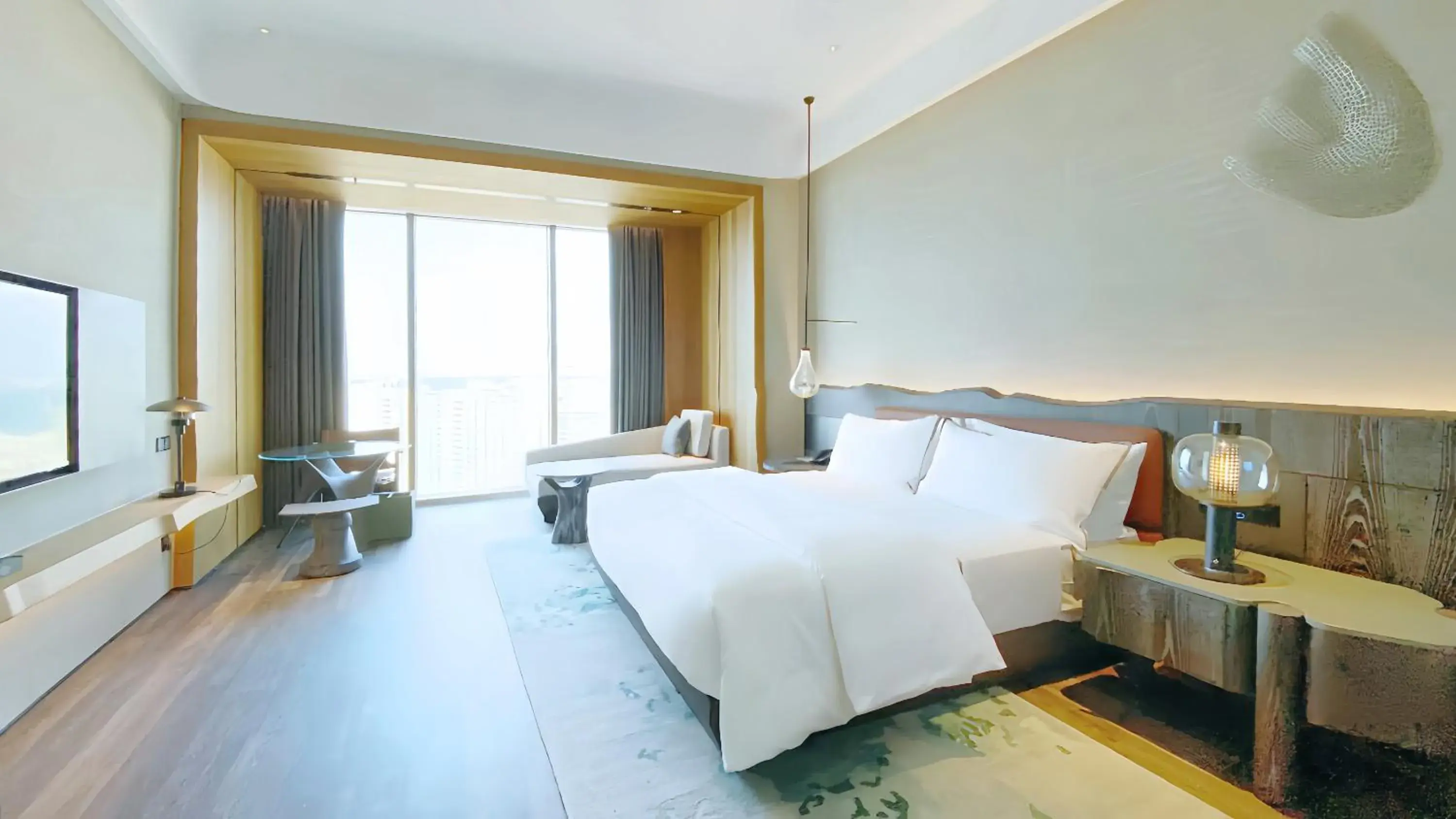 Bedroom in The Westin Yantai