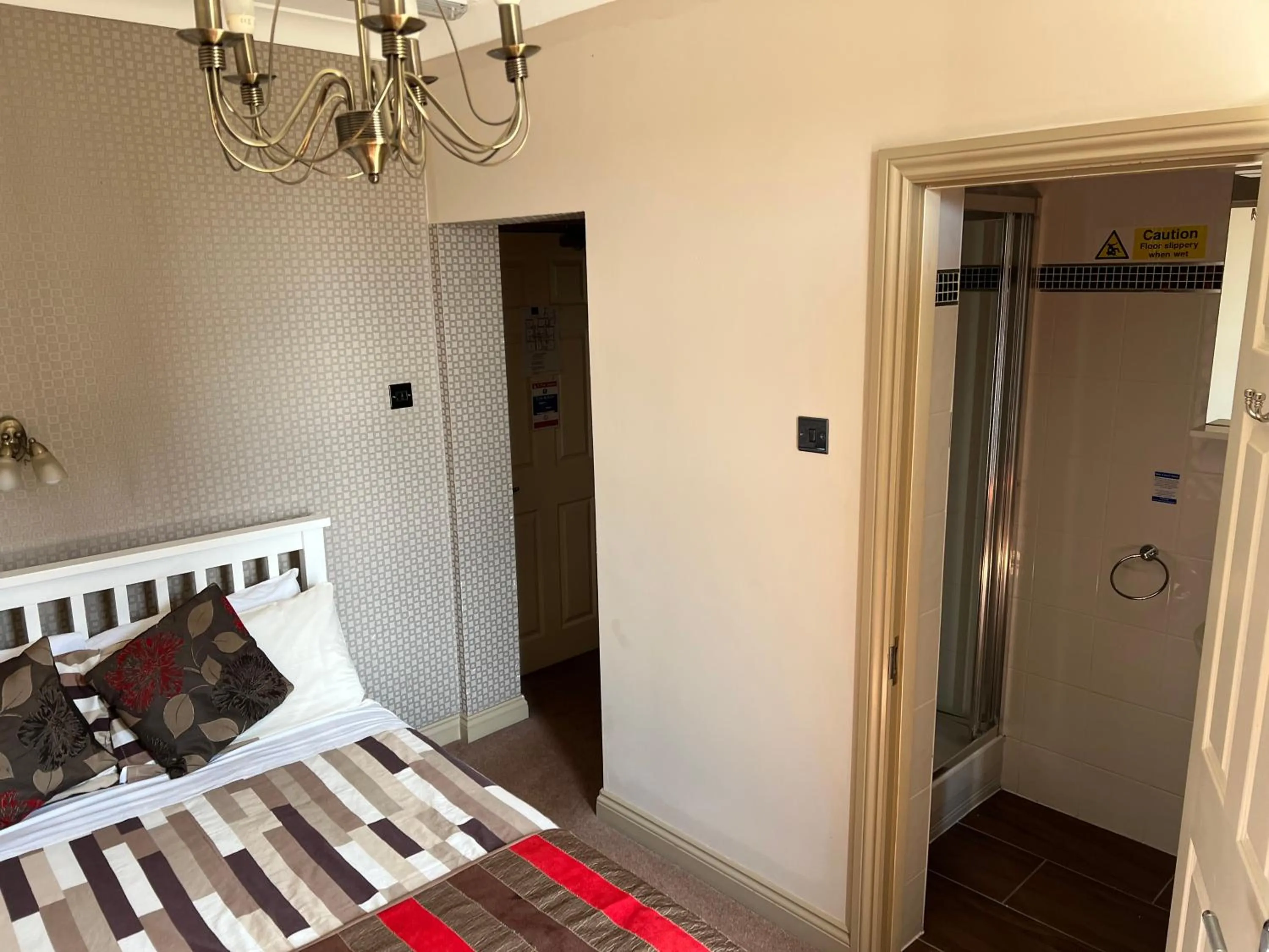 Bedroom in Southport Metro Hotel