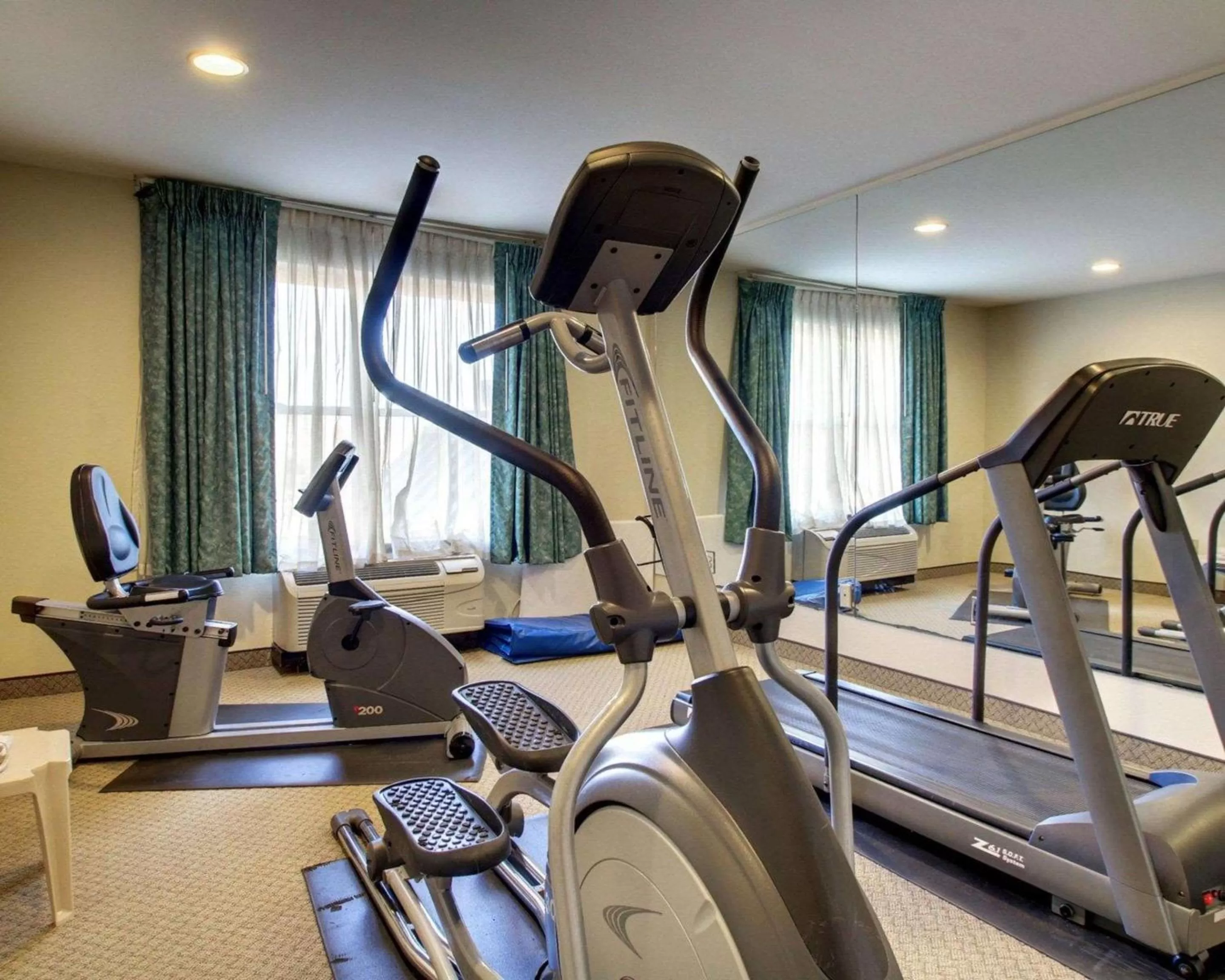 Fitness centre/facilities in Econo Lodge Inn & Suites Flowood - Jackson Northwest