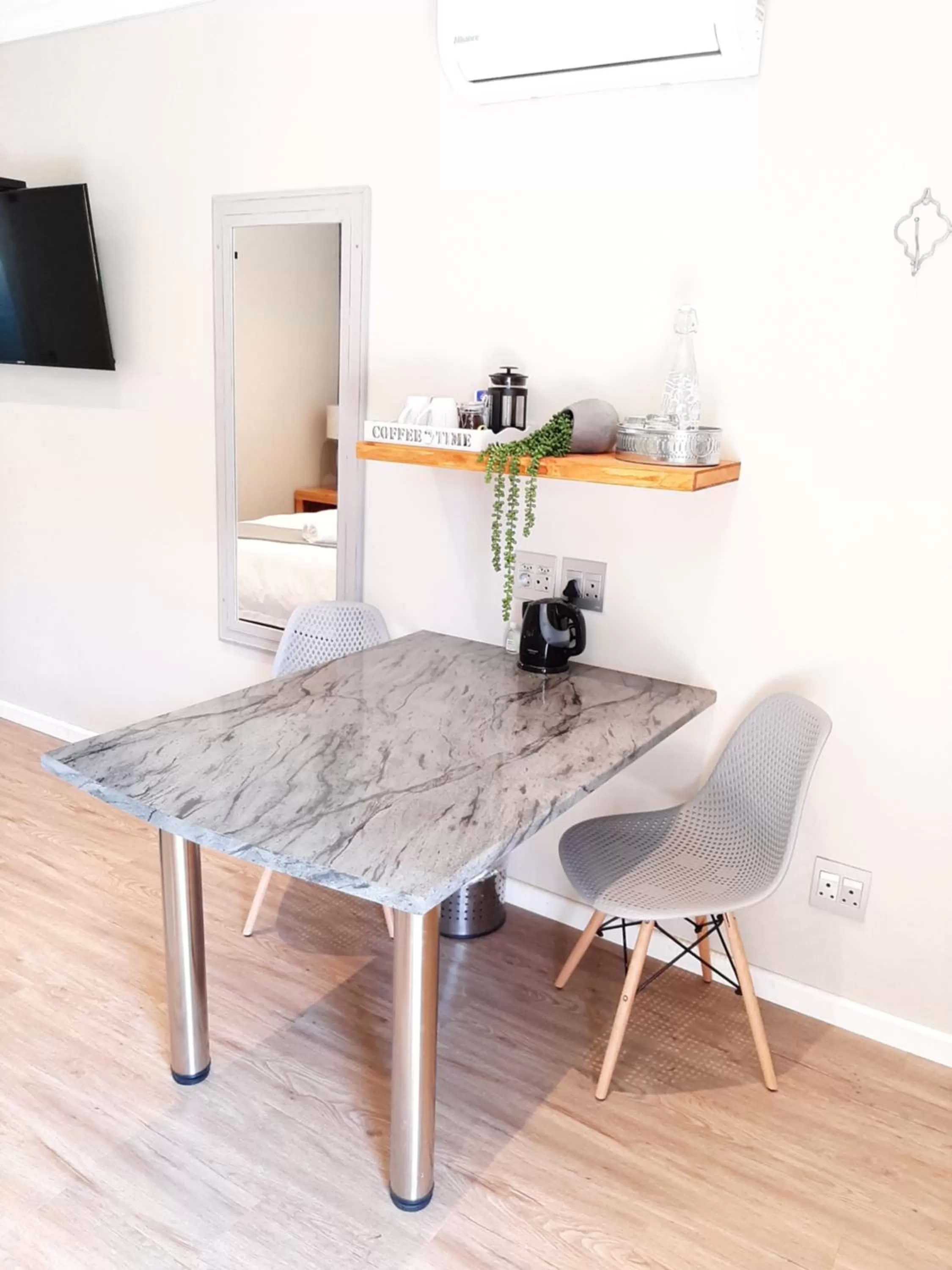 Seating area in The Hillcrest Guesthouse