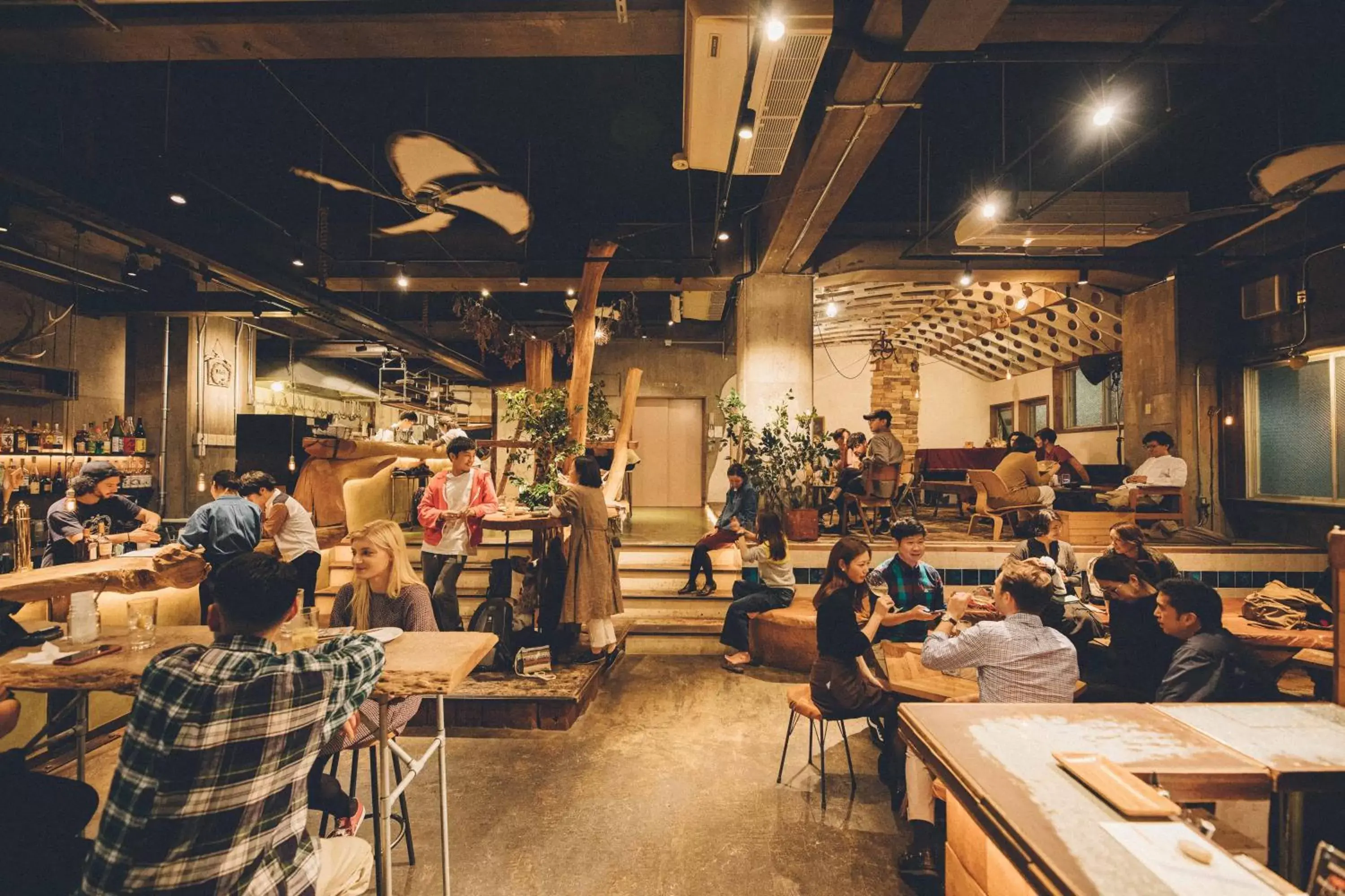 Restaurant/places to eat in Nui. HOSTEL & BAR LOUNGE Restaurant/places to eat in Nui. HOSTEL & BAR LOUNGE