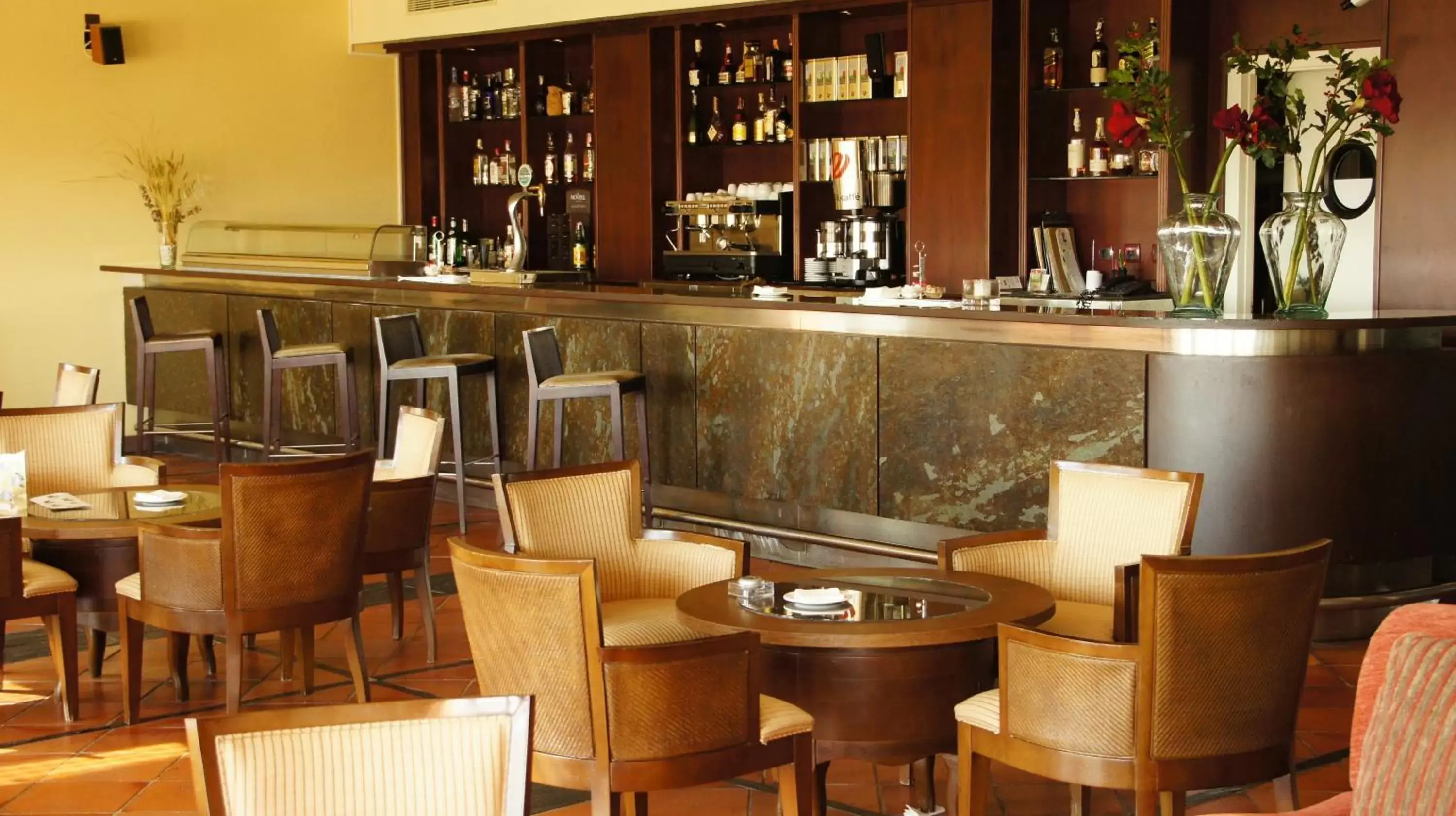 Lounge or bar, Restaurant/Places to Eat in Hotel Cigarral el Bosque