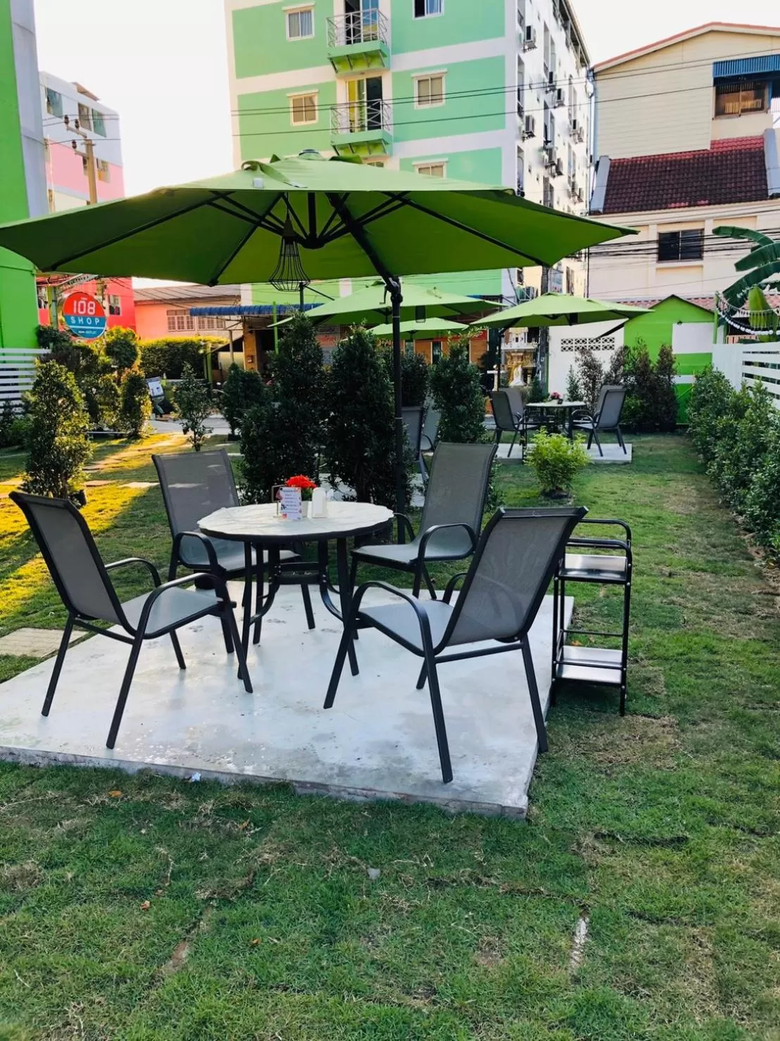 Dining area in Lucky Green View