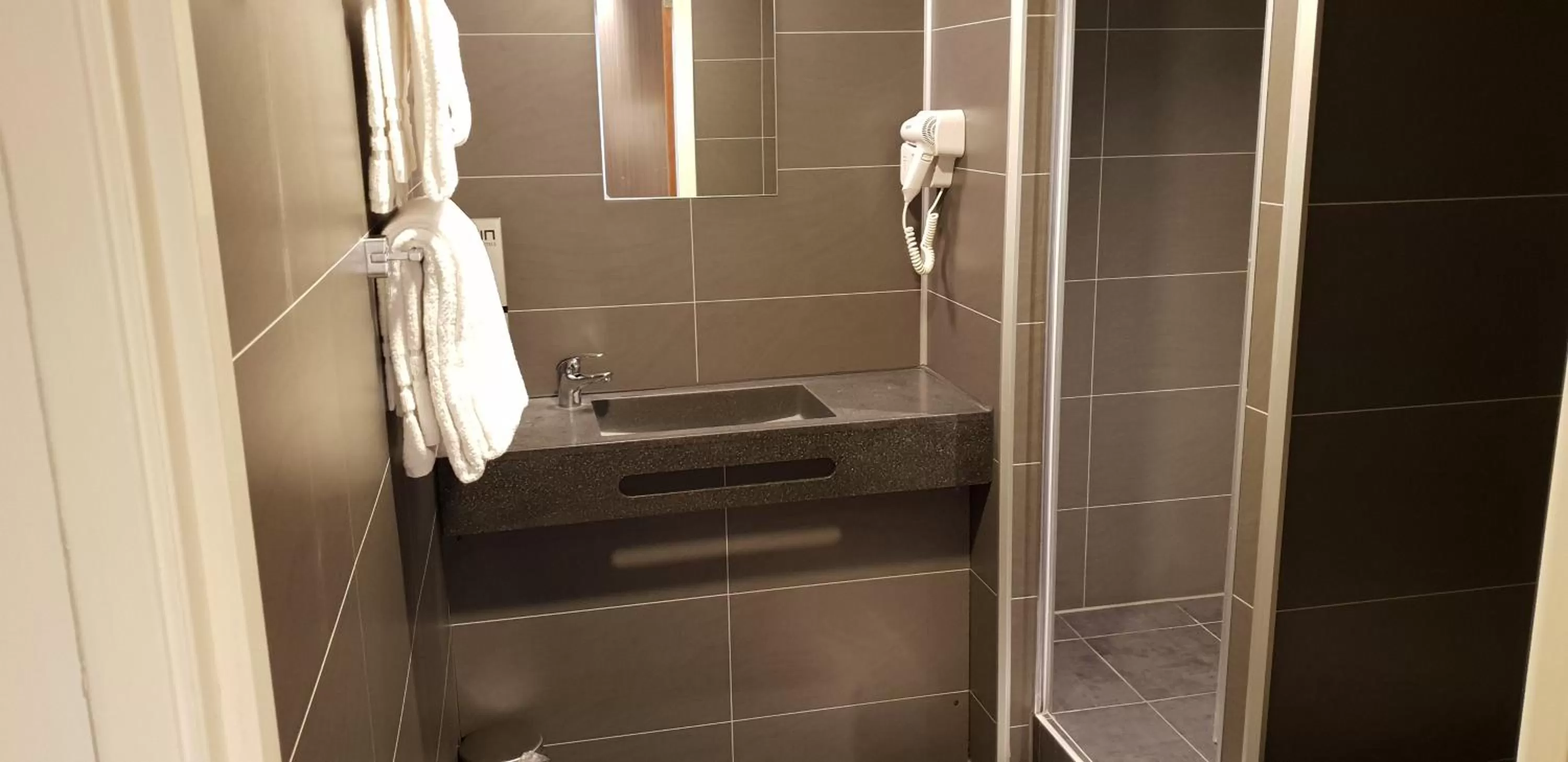 Bathroom in Hotel Library Amsterdam