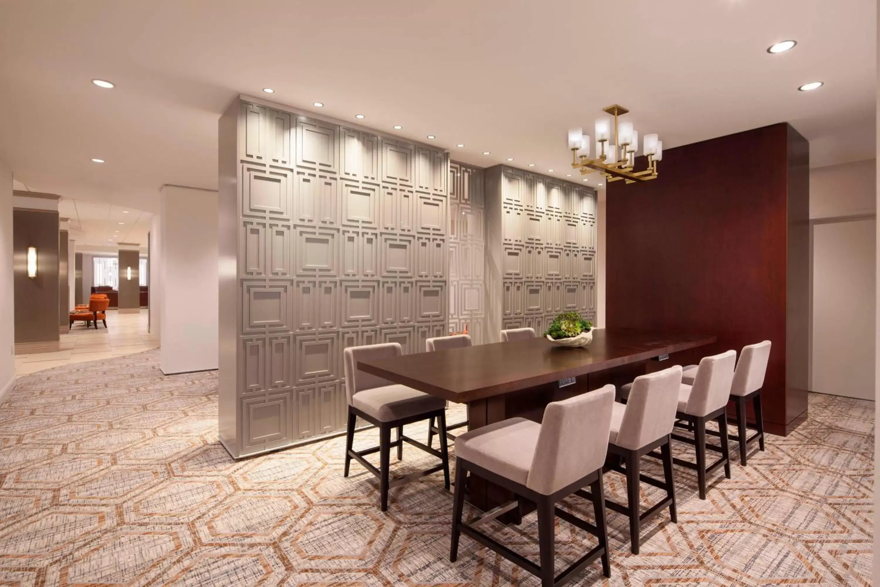 Lobby or reception, Dining Area in Sheraton Philadelphia University City Hotel