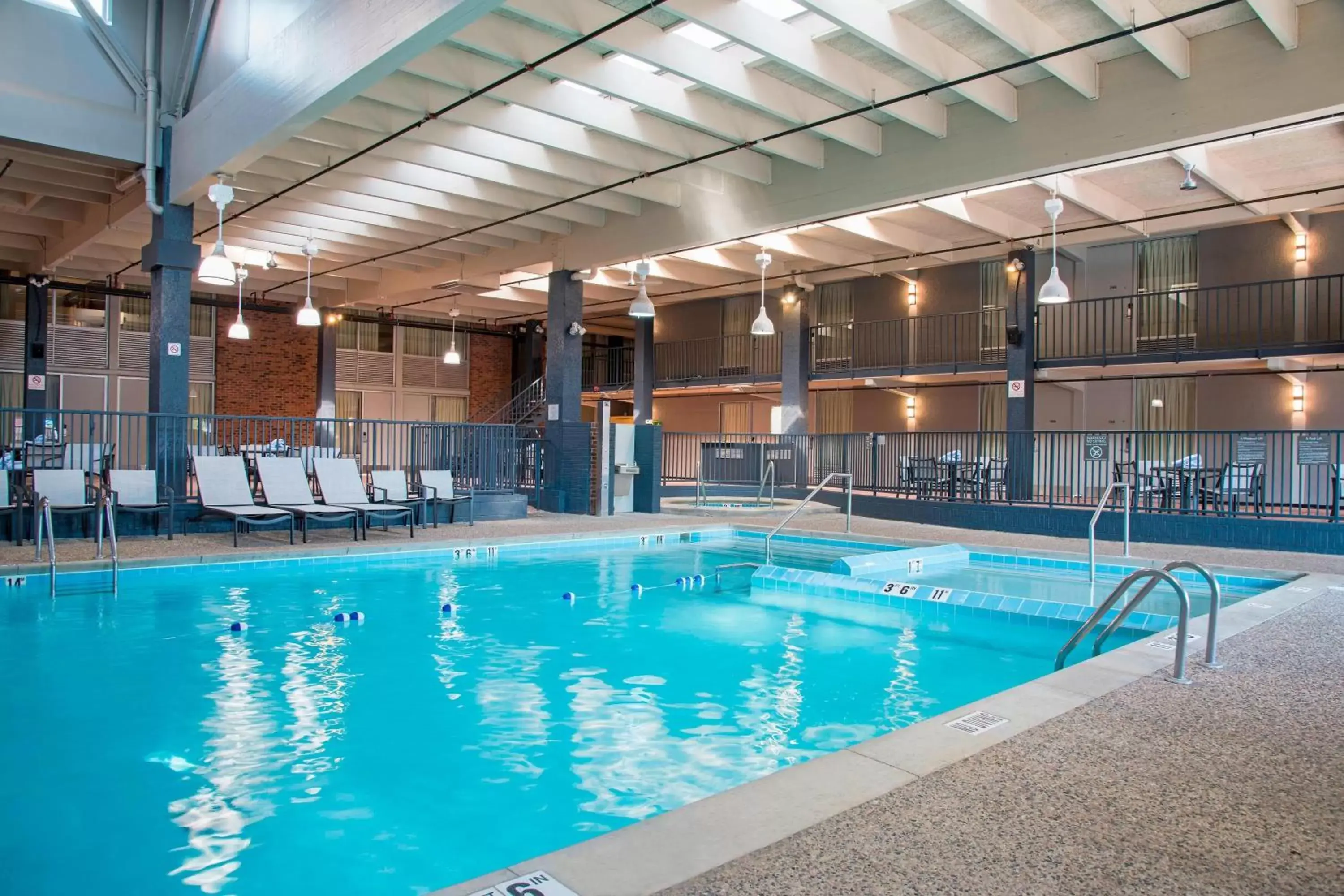 Swimming Pool in Delta Hotels by Marriott Grand Rapids Airport