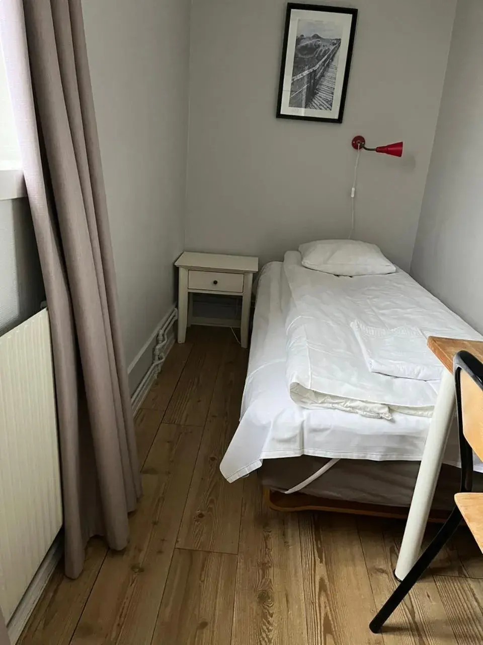 Bed in Halmstad Hotell & Vandrarhem Kaptenshamn