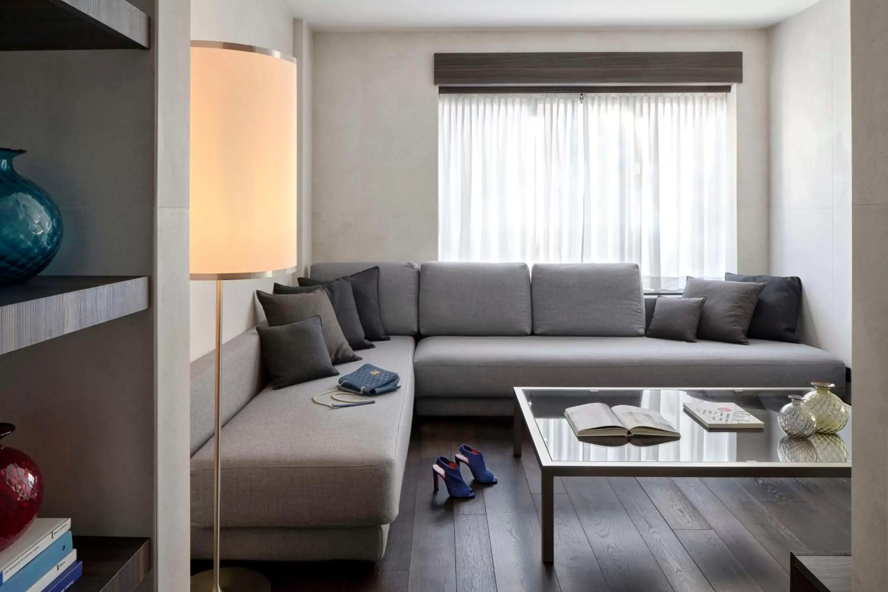 Photo of the whole room, Seating Area in Hyatt Centric Milan Centrale