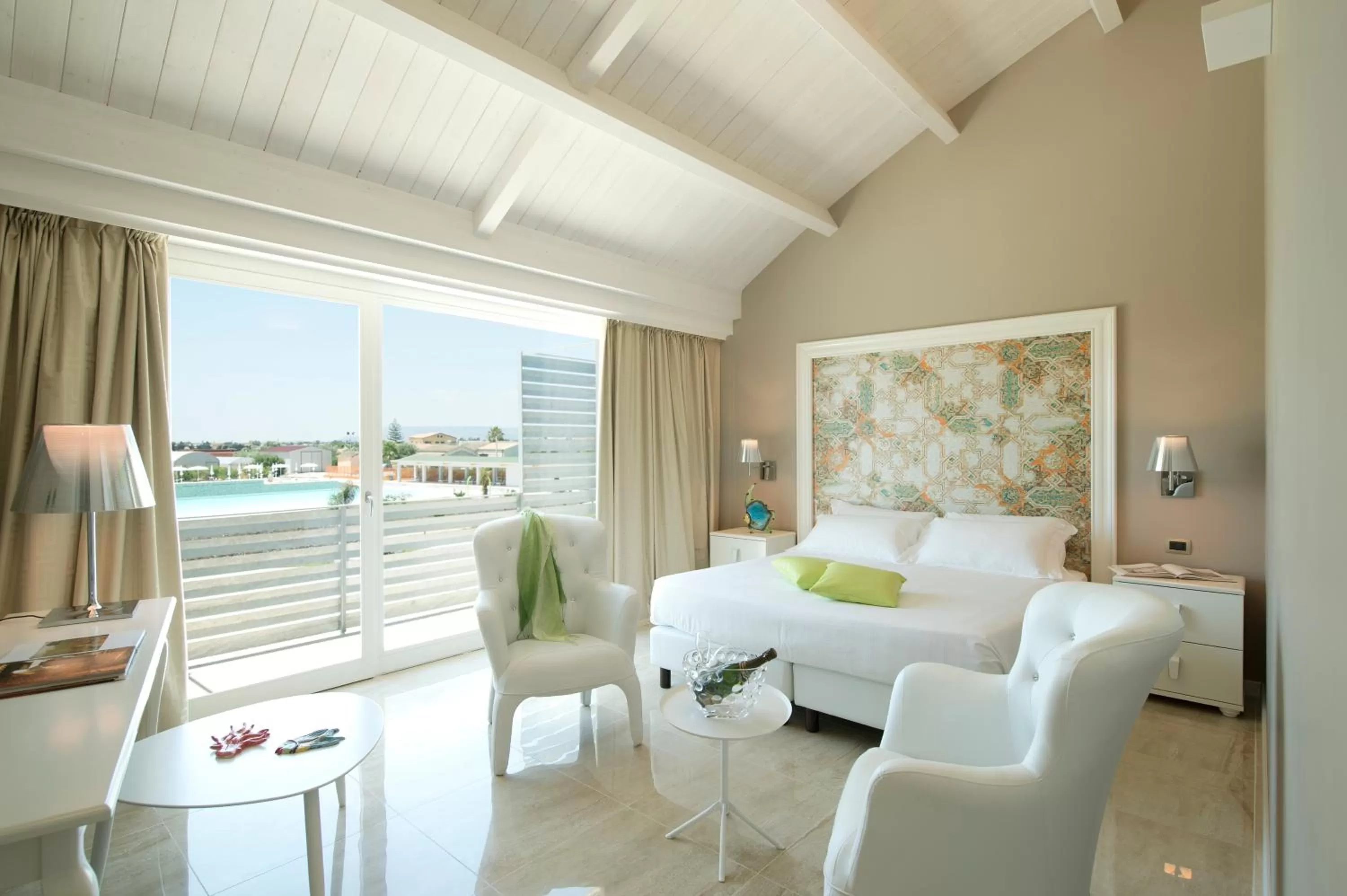 King Suite with Pool View in Wellness Spa Hotel Principe Fitalia