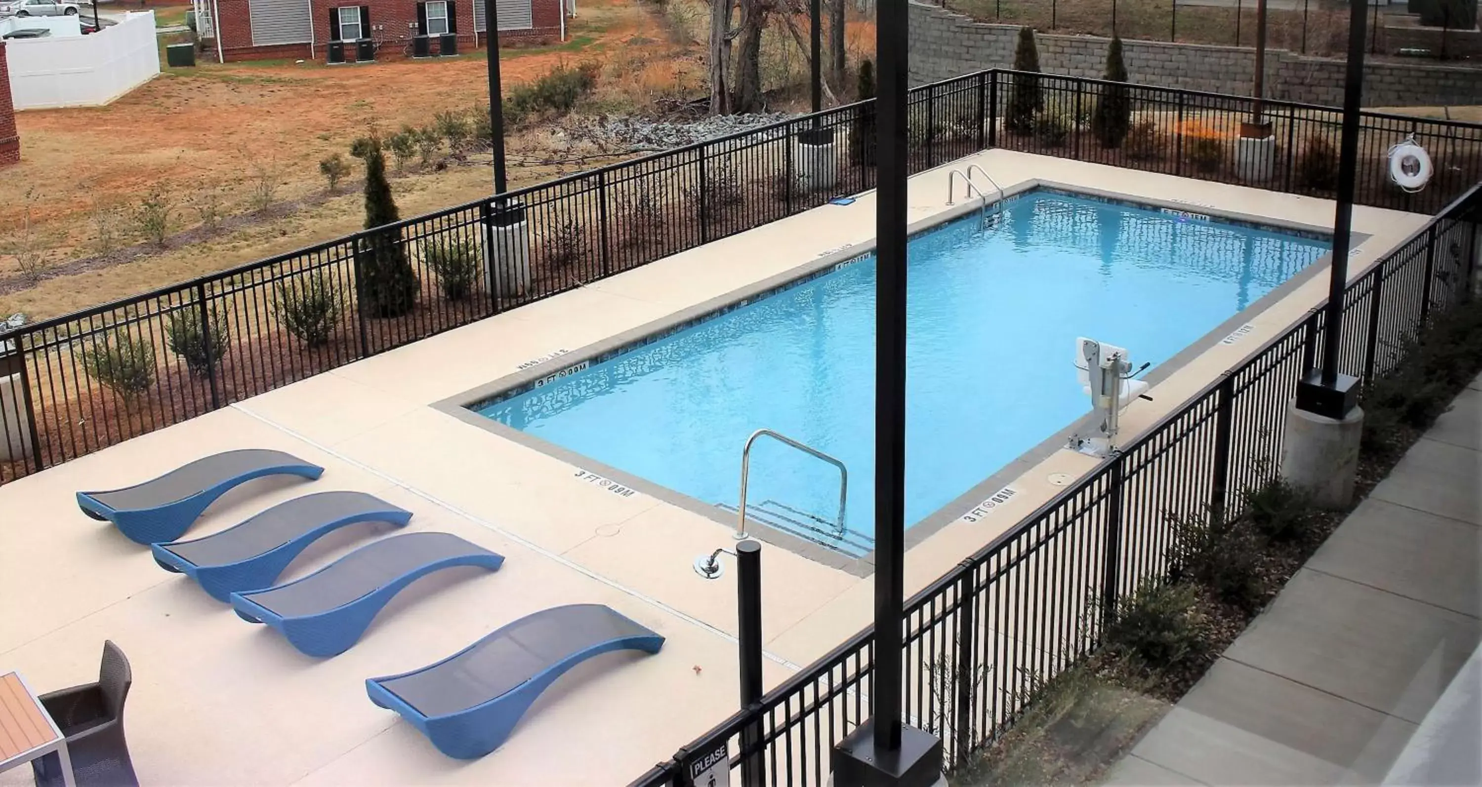 Pool View in Hampton Inn Lexington