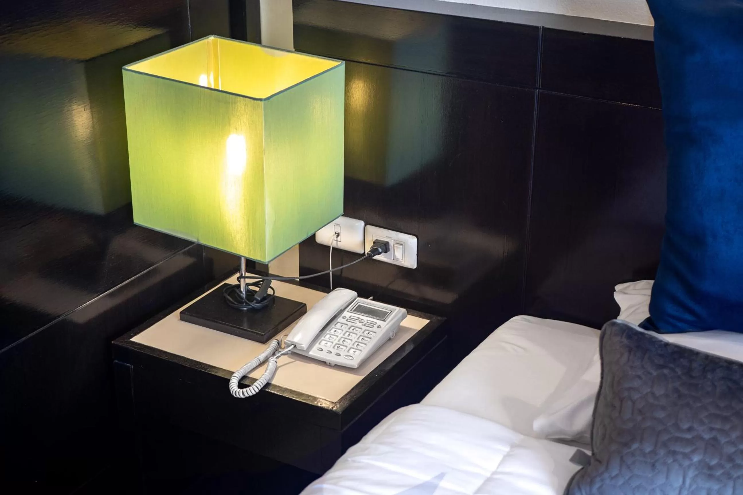 Bed in Tycoon place garden