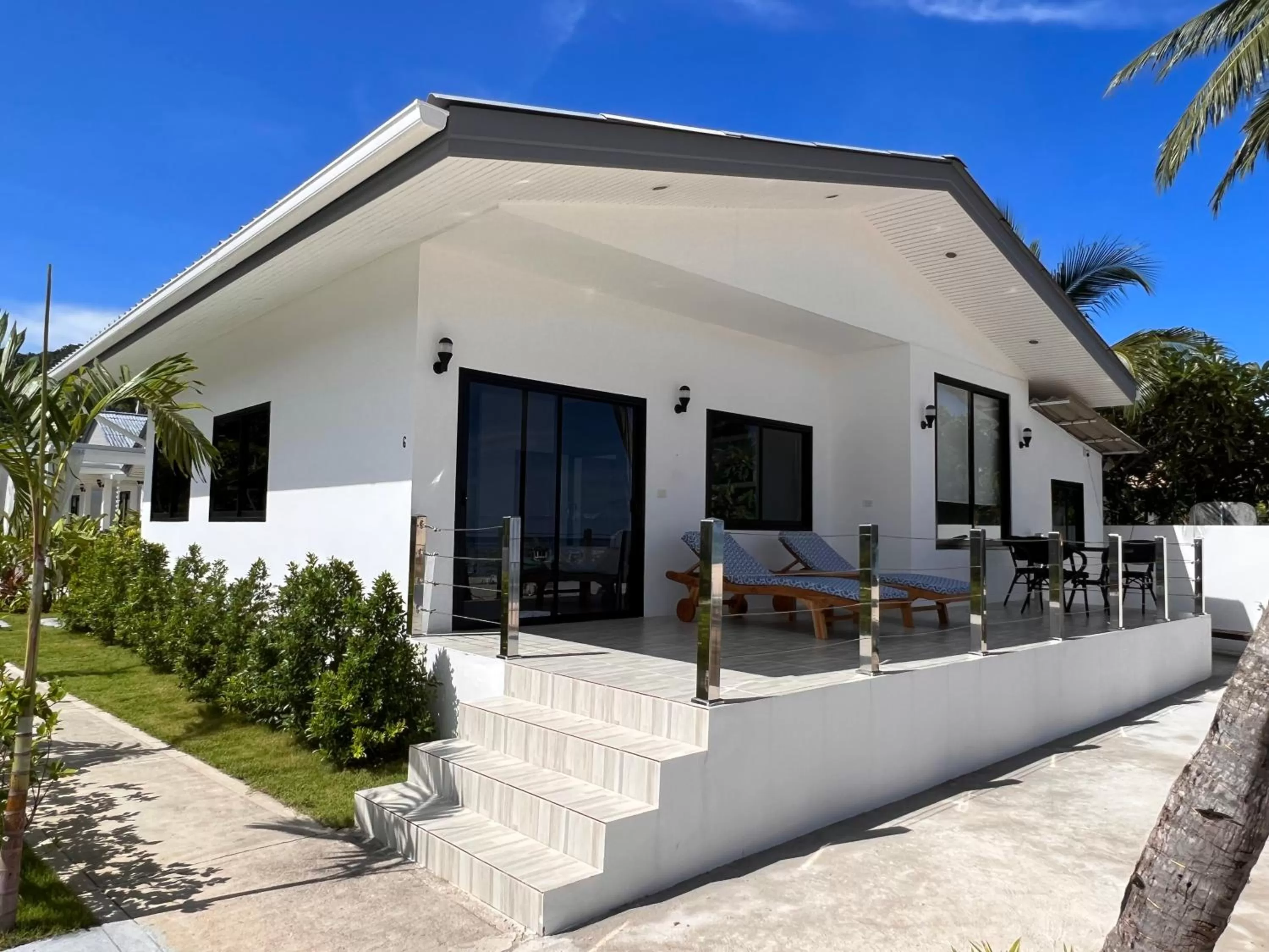 Facade/entrance in Pearl of Samui Resort