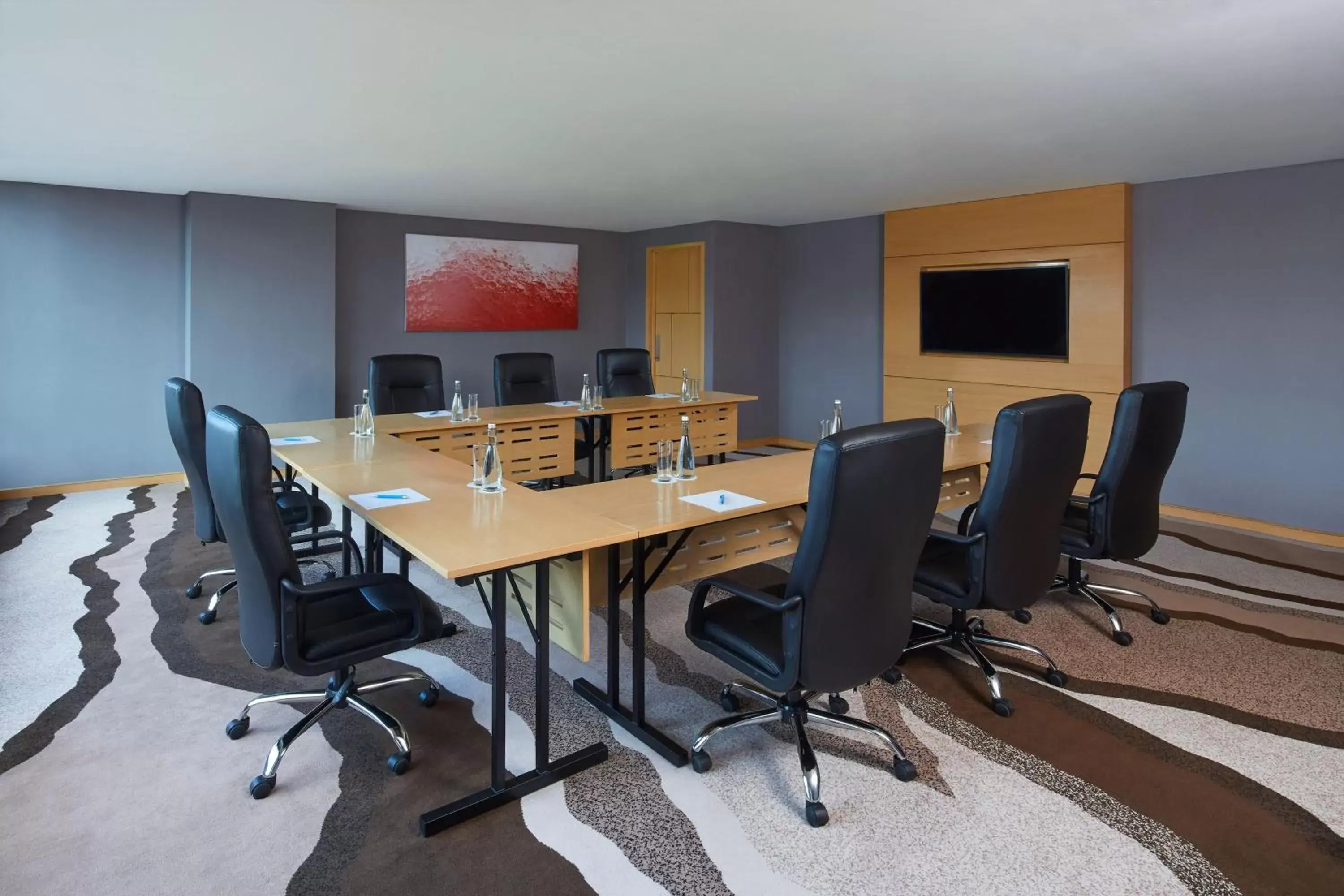 Meeting/conference room in Four Points by Sheraton Balikpapan