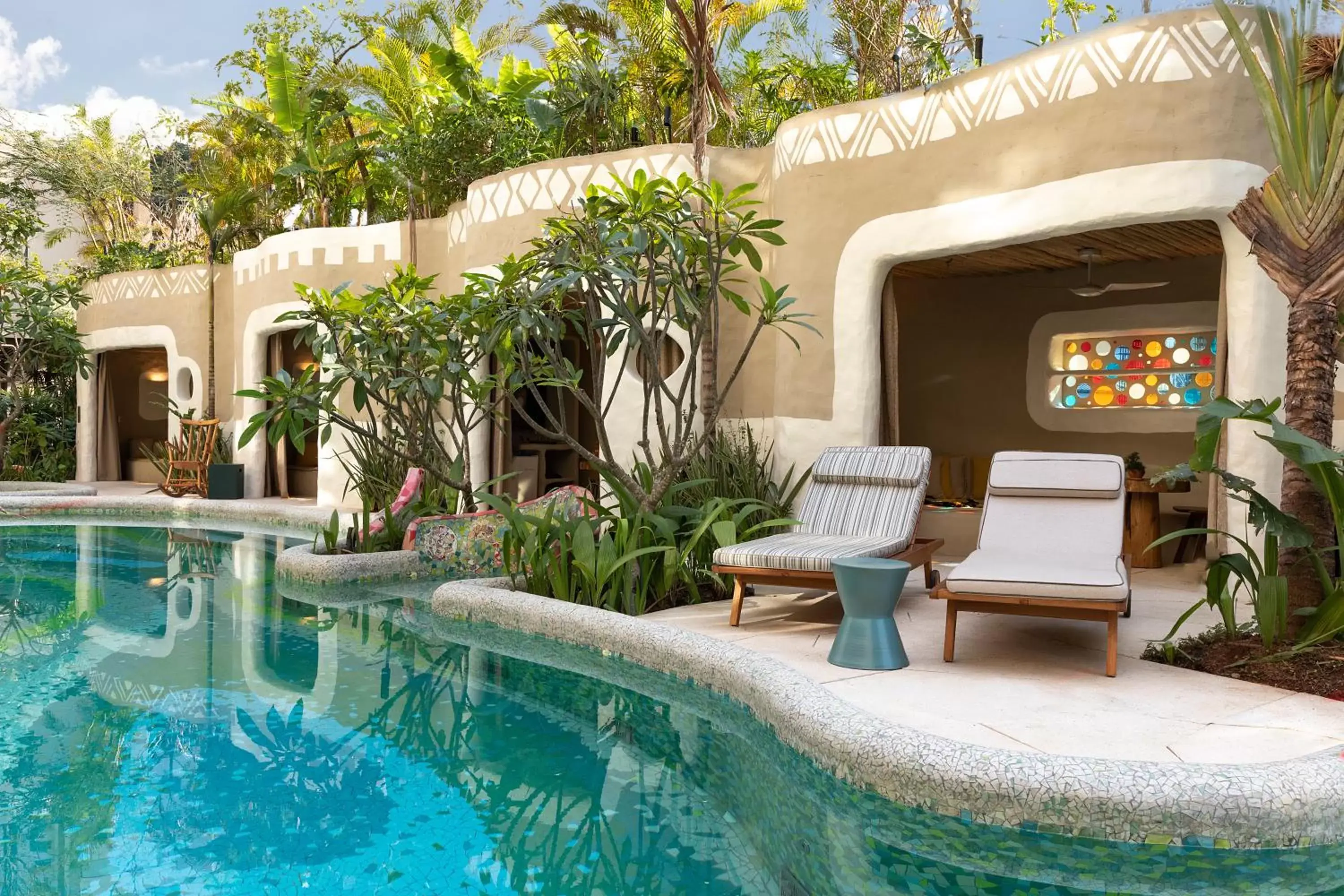 Swimming pool in Rosewood São Paulo Swimming pool in Rosewood São Paulo