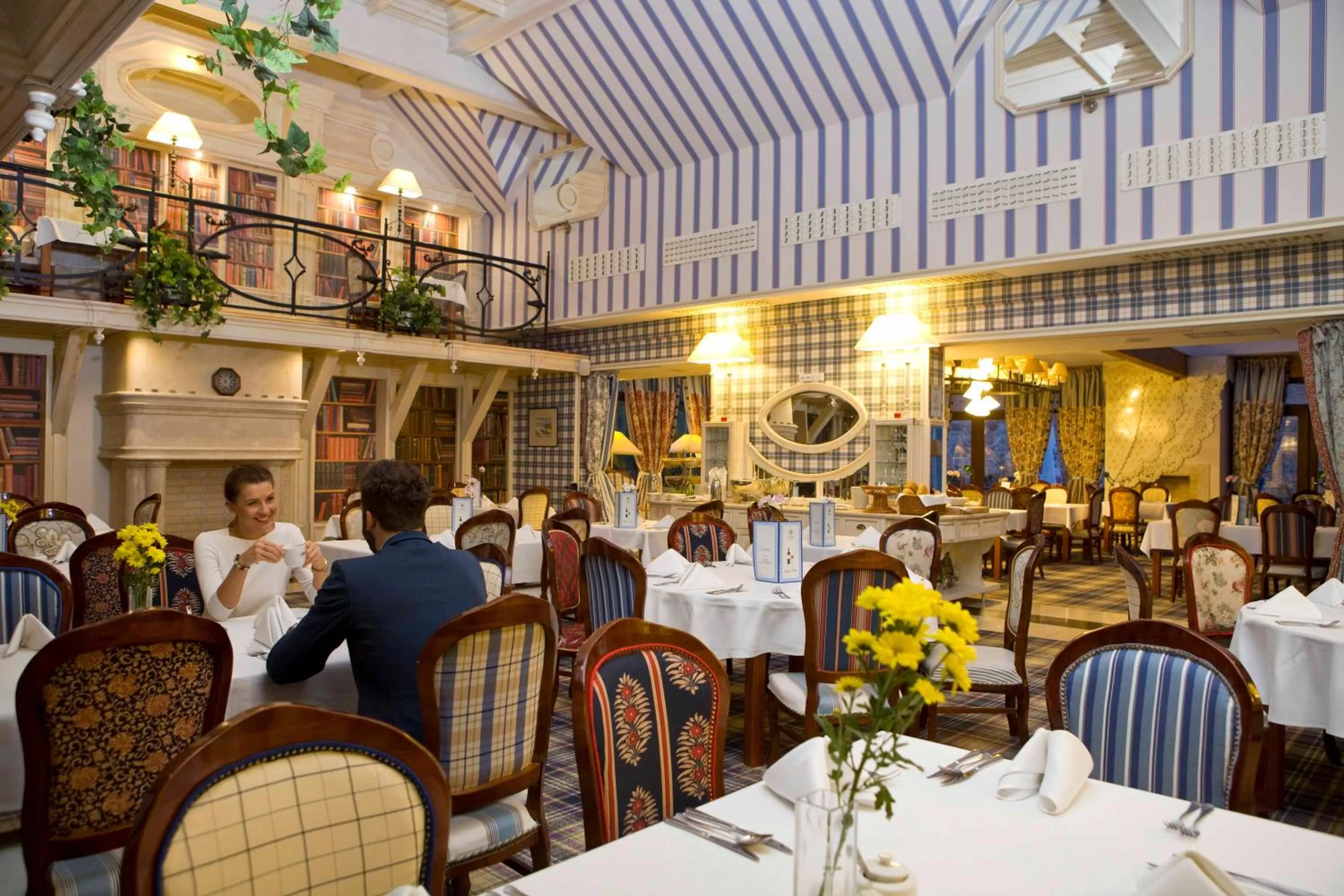 Restaurant/places to eat in Hotel St. Bruno