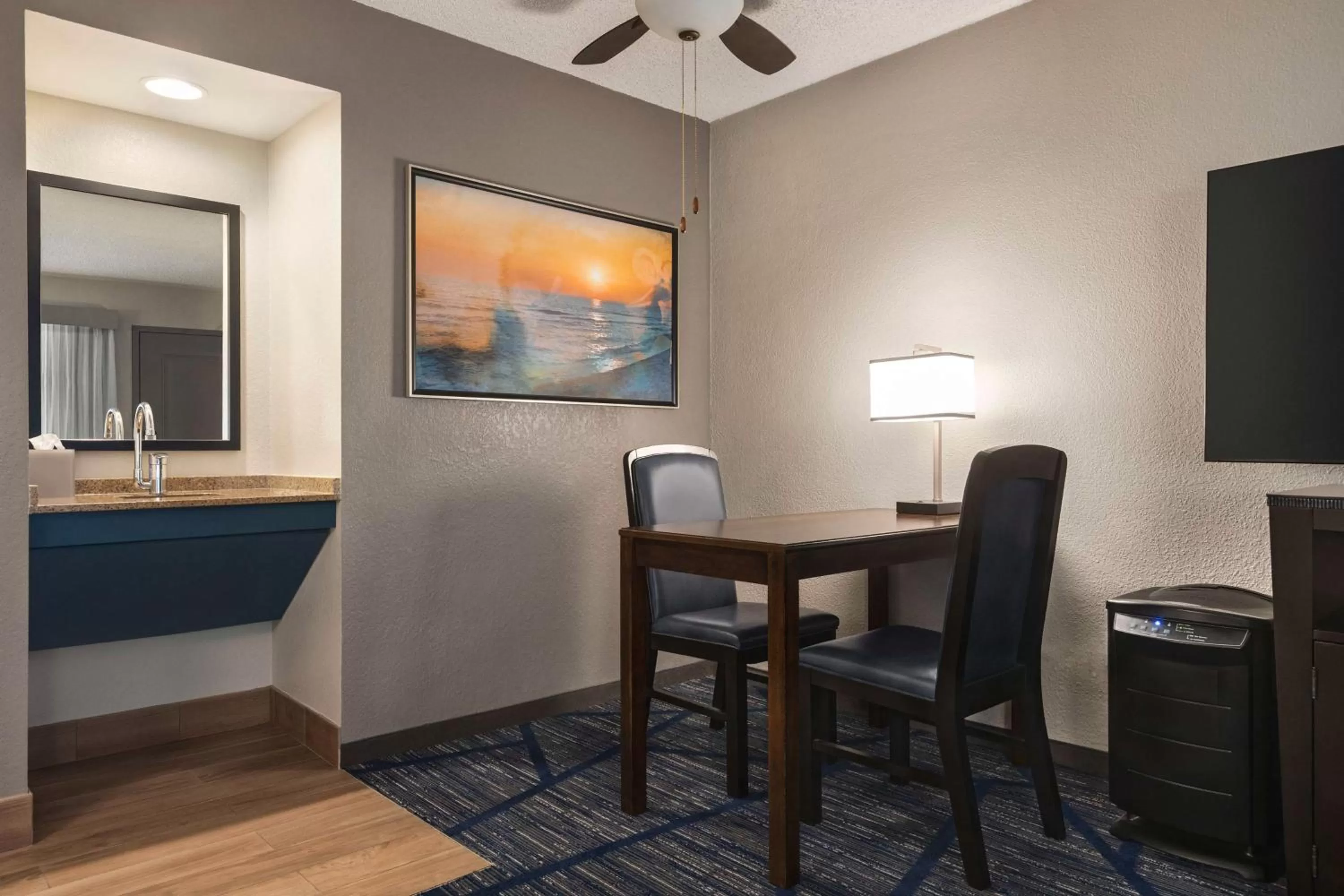 Bedroom in Embassy Suites by Hilton Miami International Airport