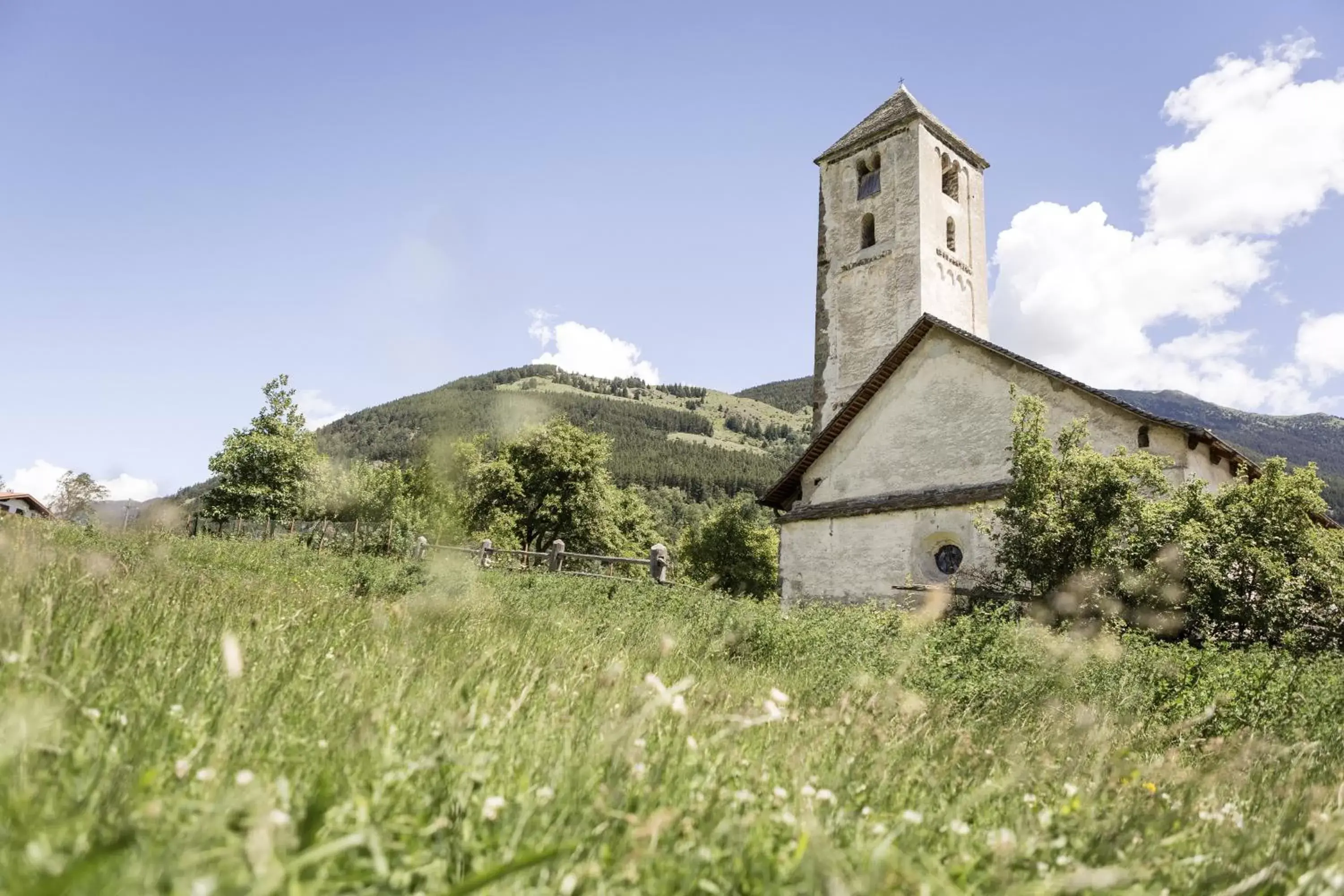 Activities, Property Building in Corso am Graben