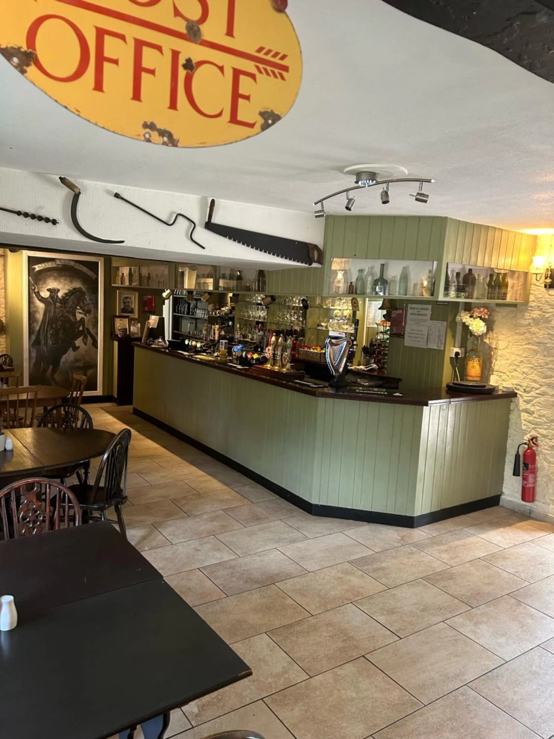 The Highwayman Hotel