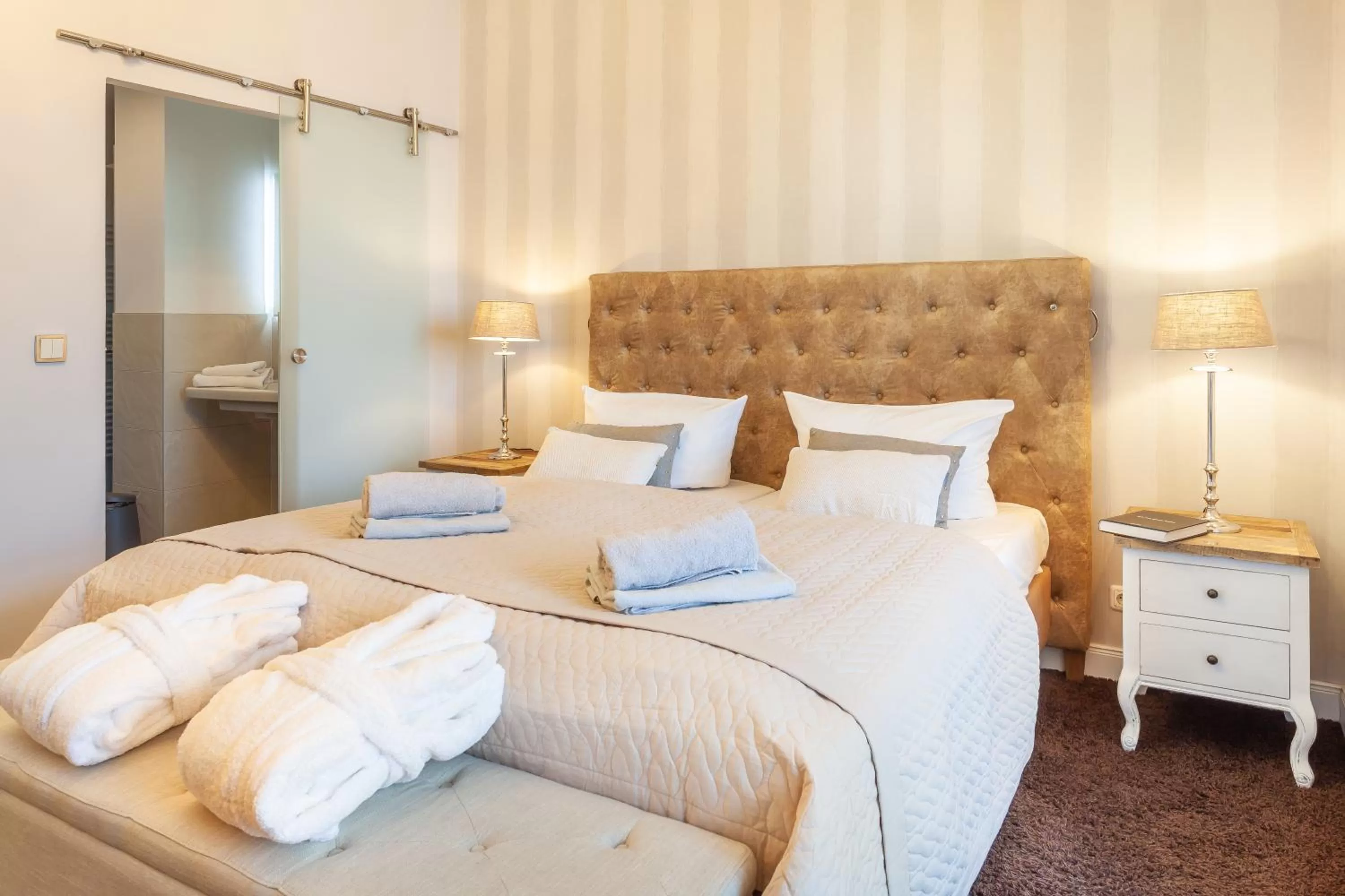 Bed in Hotel Vier Jahreszeiten Binz