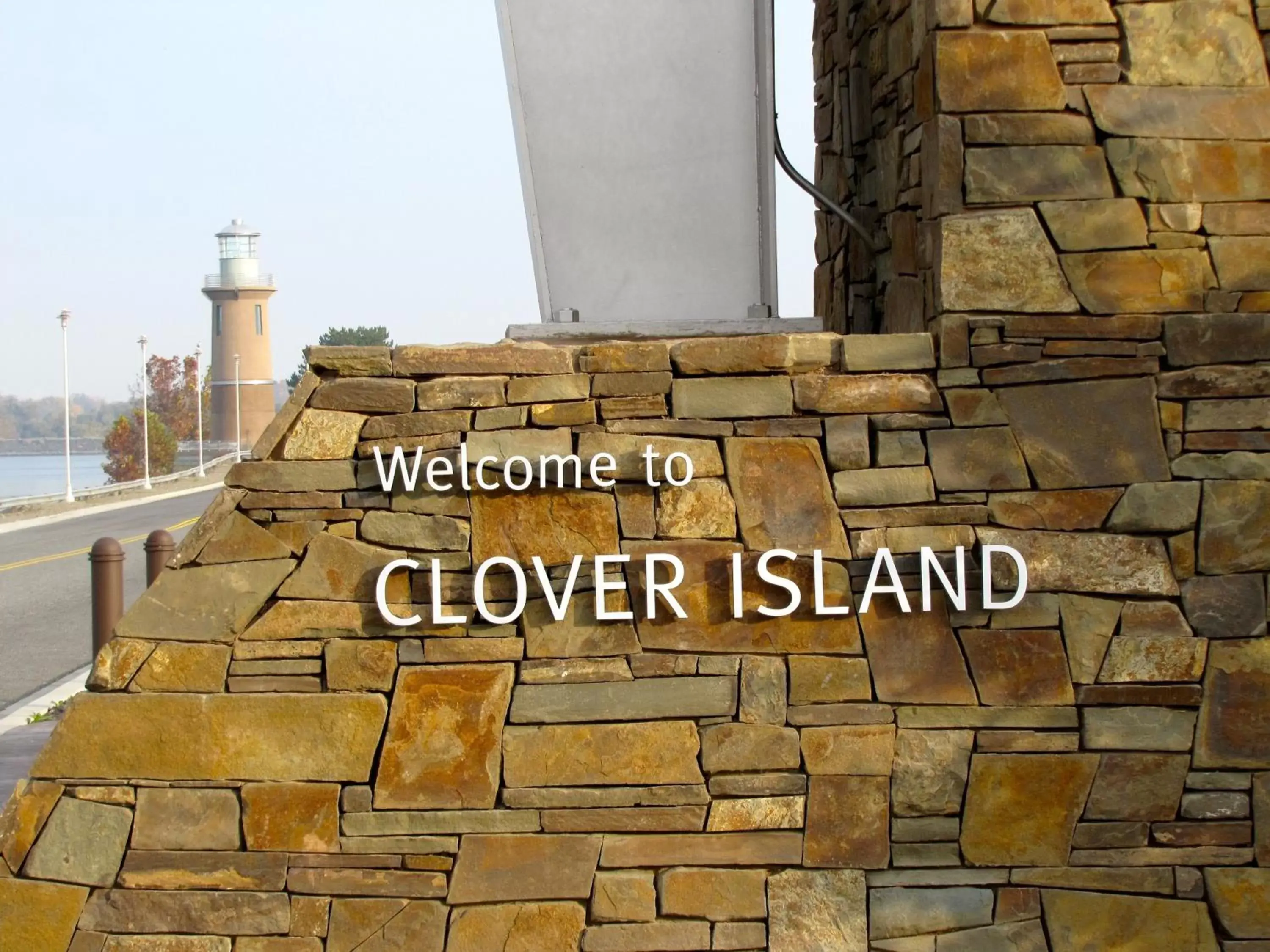 Area and facilities in Clover Island Inn