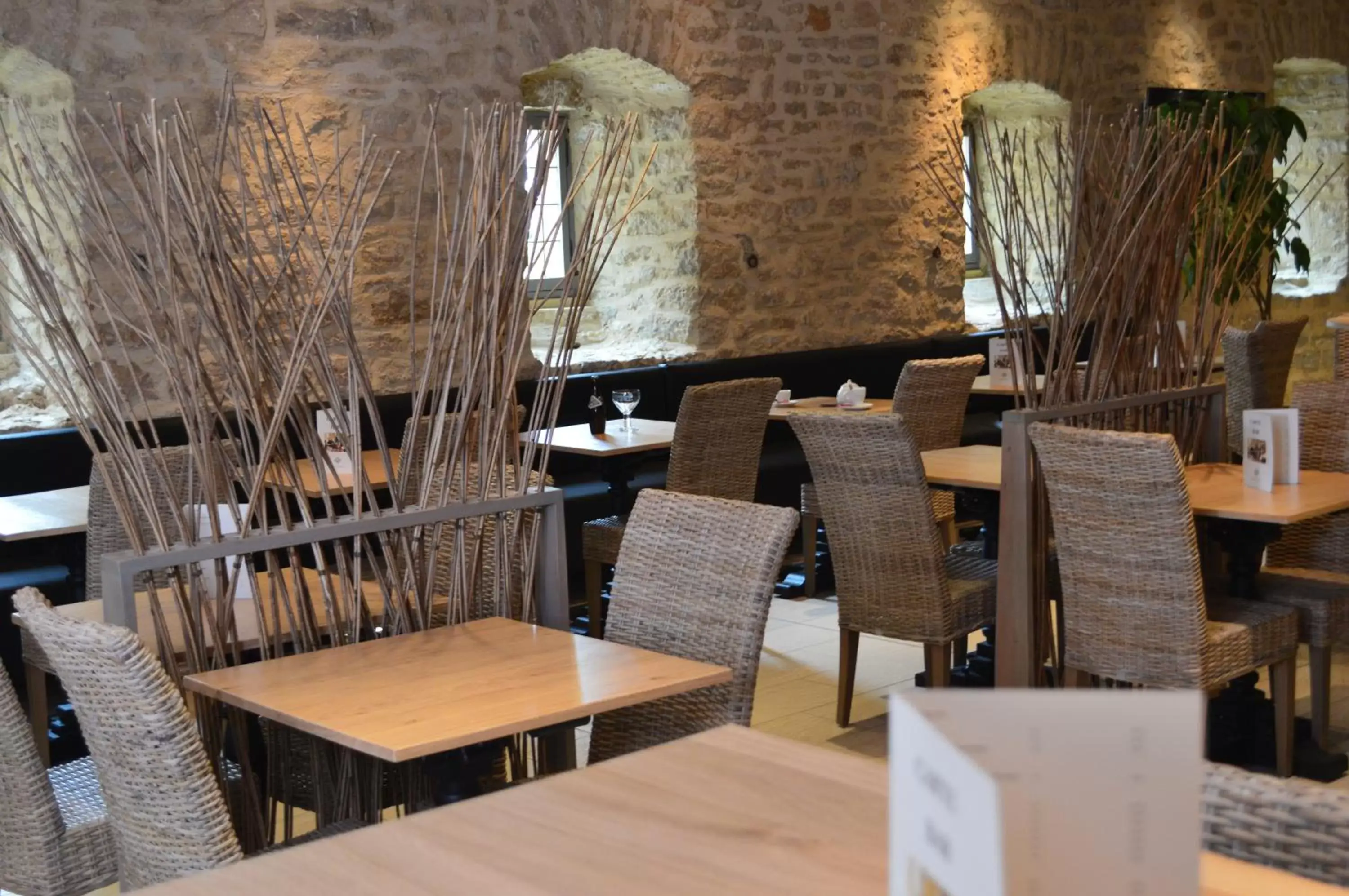 Lounge or bar, Restaurant/Places to Eat in Hôtel Le Château Fort de Sedan