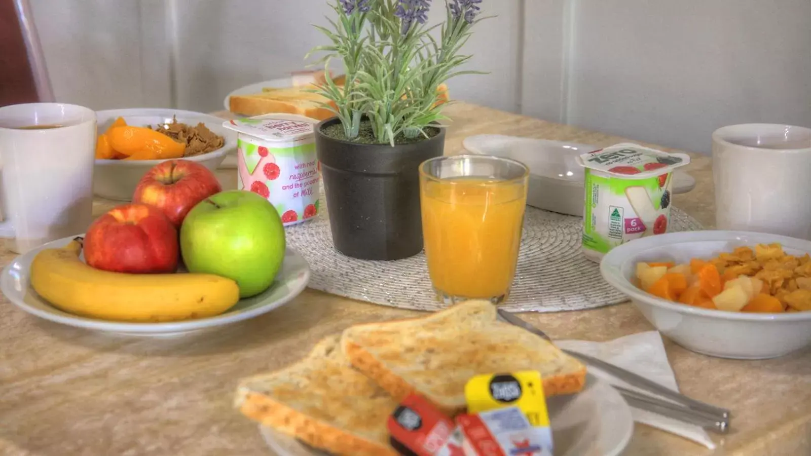 Continental breakfast in Glen Innes Motel