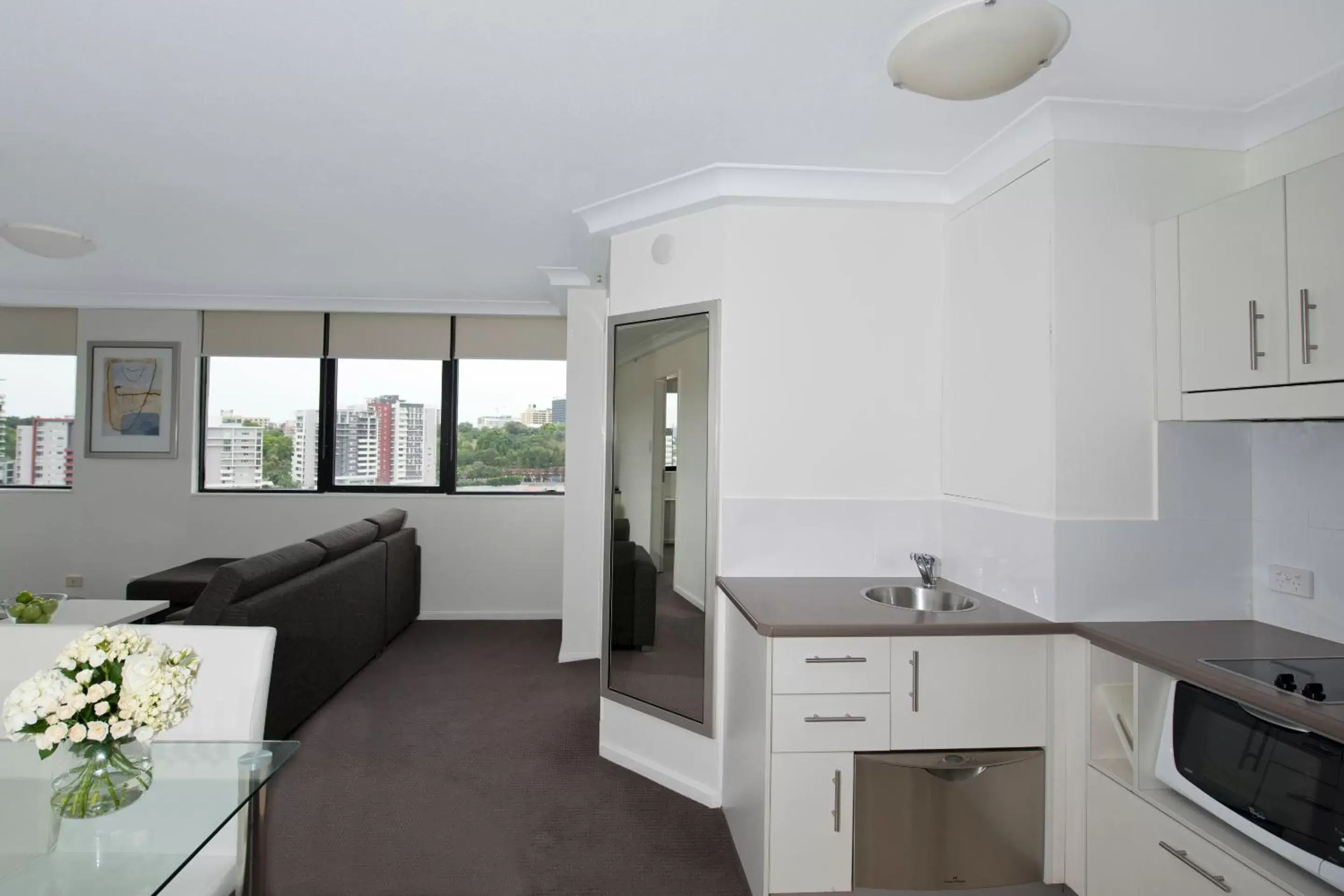 Kitchen or kitchenette, Kitchen/Kitchenette in Park Regis North Quay