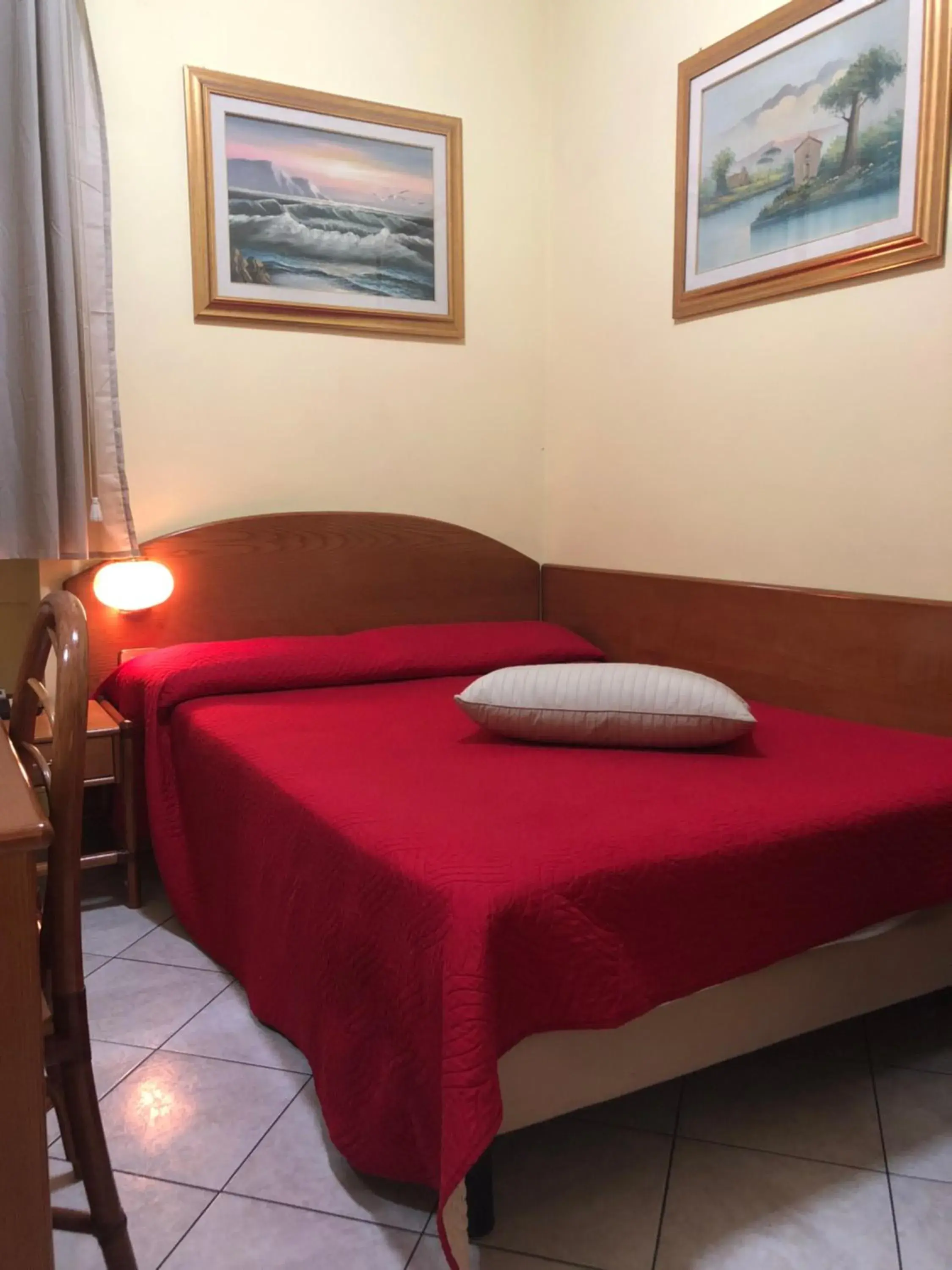 Bed in Hotel La Caravella