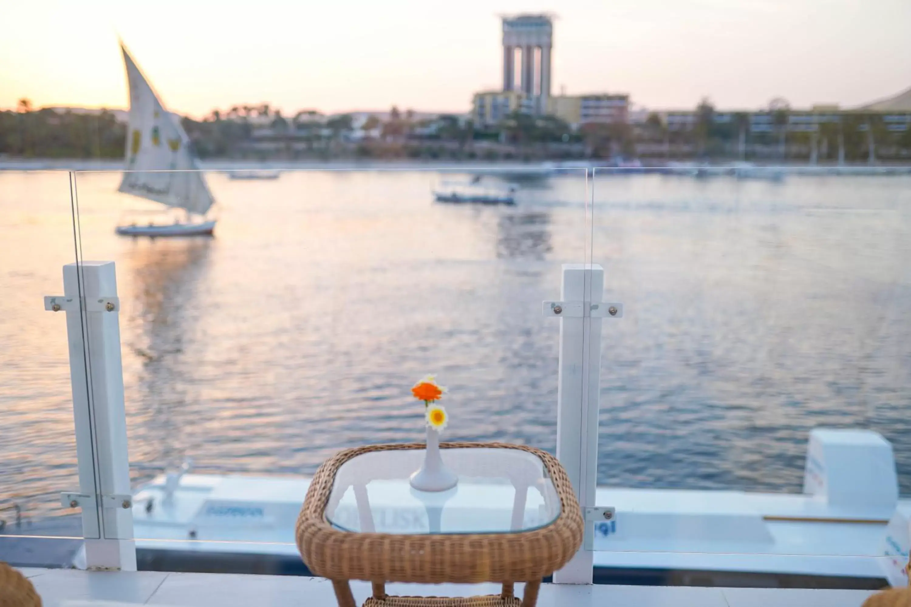 Balcony/Terrace, Lake View in Obelisk Nile Hotel Aswan