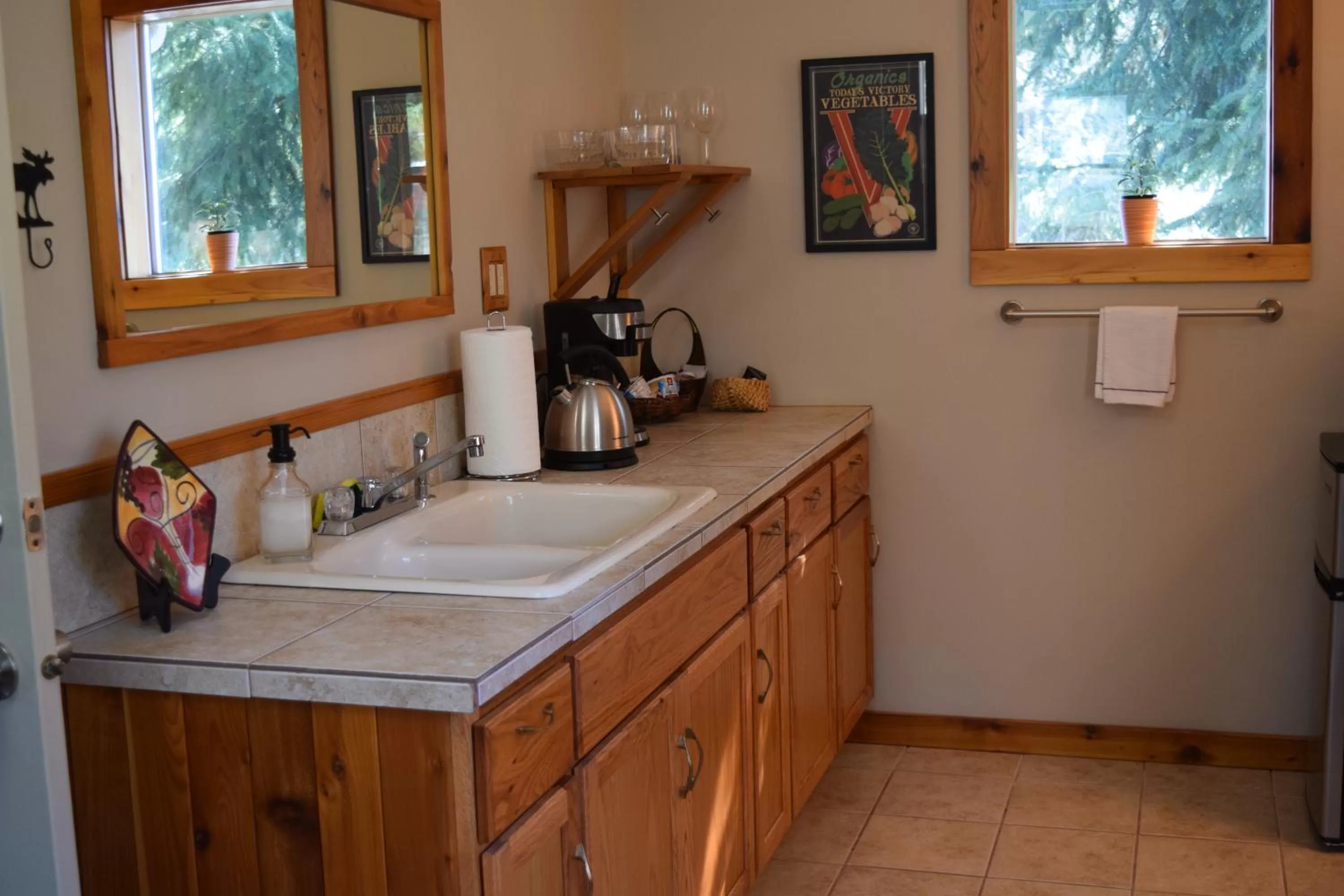 Kitchen or kitchenette in The Bluff on Whidbey