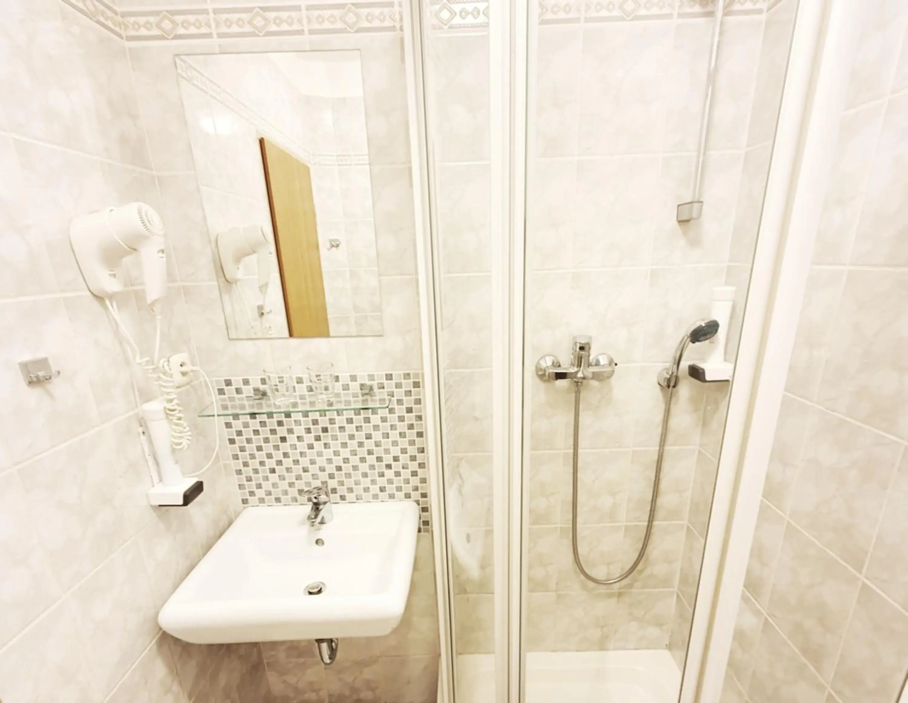 Bathroom in Relax Inn Bathroom in Relax Inn